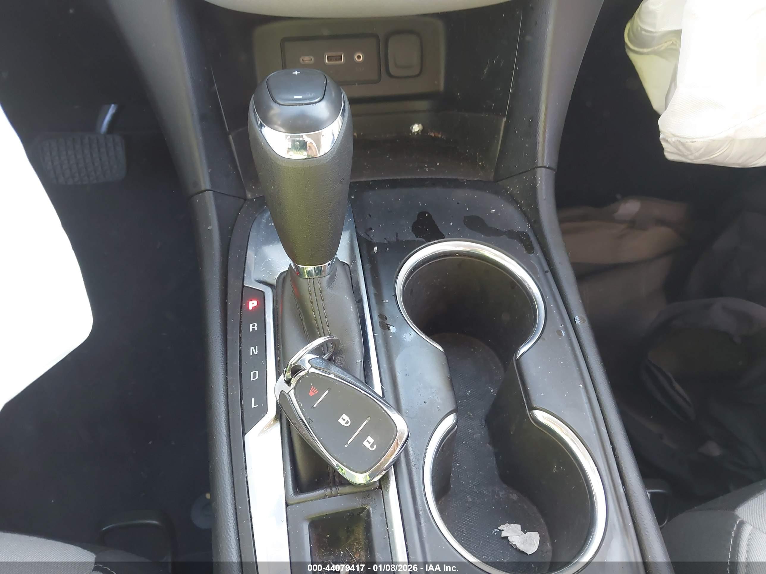 CHEVROLET EQUINOX image 11