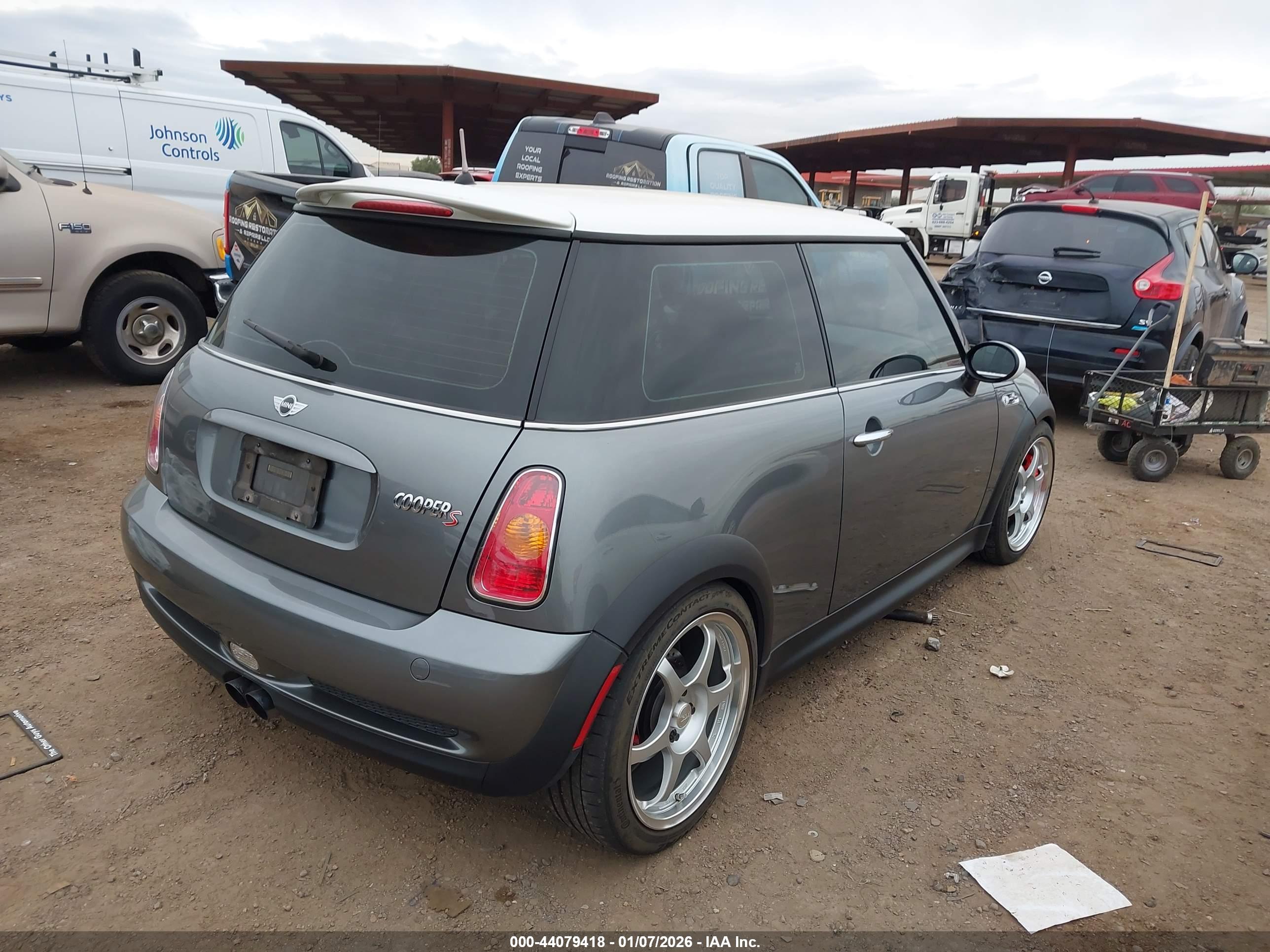 MINI COOPER image 4