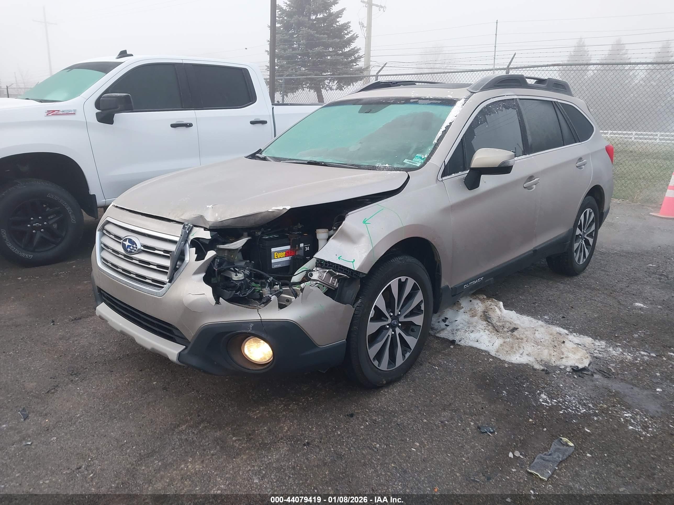 SUBARU OUTBACK image 2