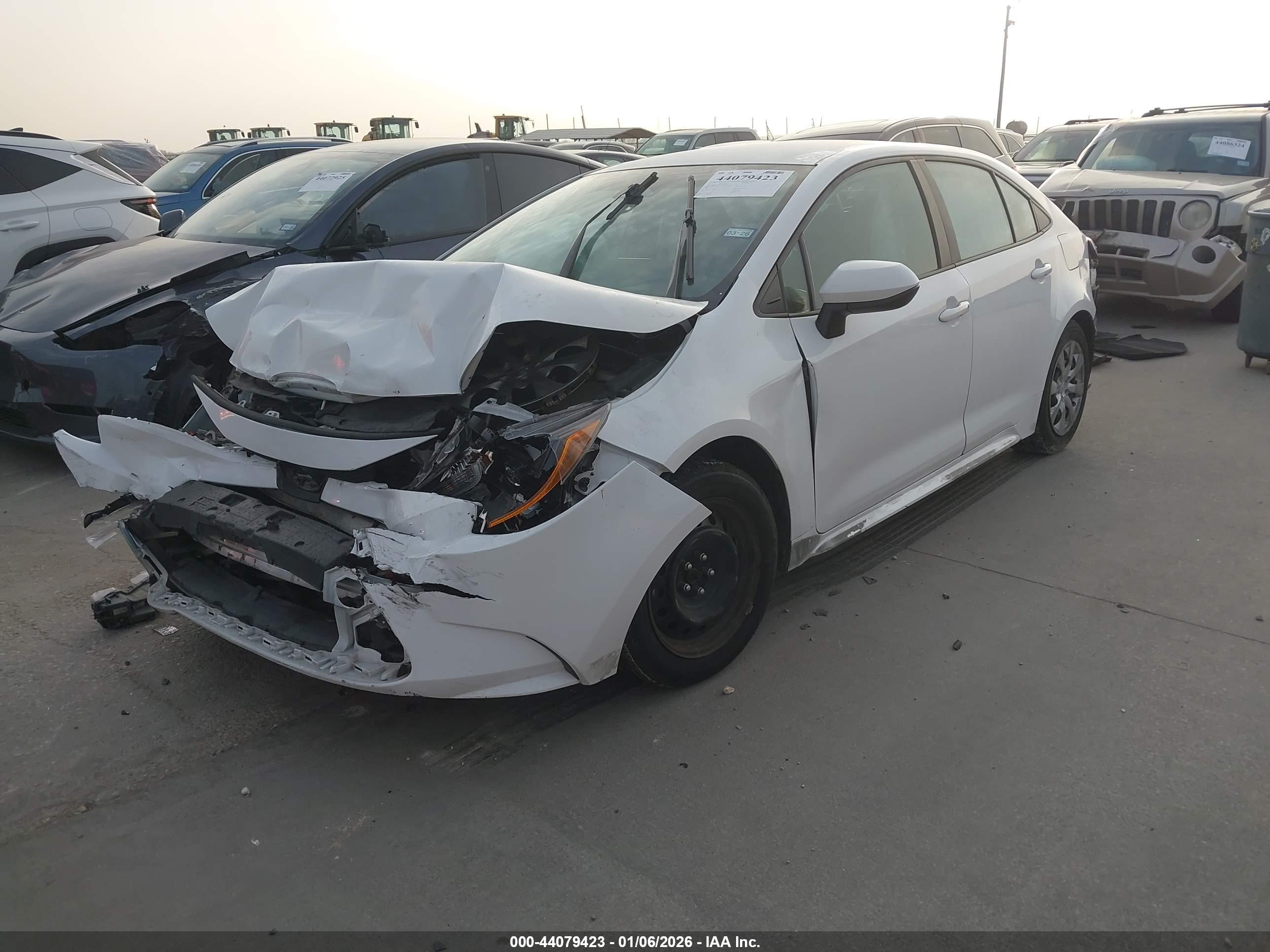 TOYOTA COROLLA image 2