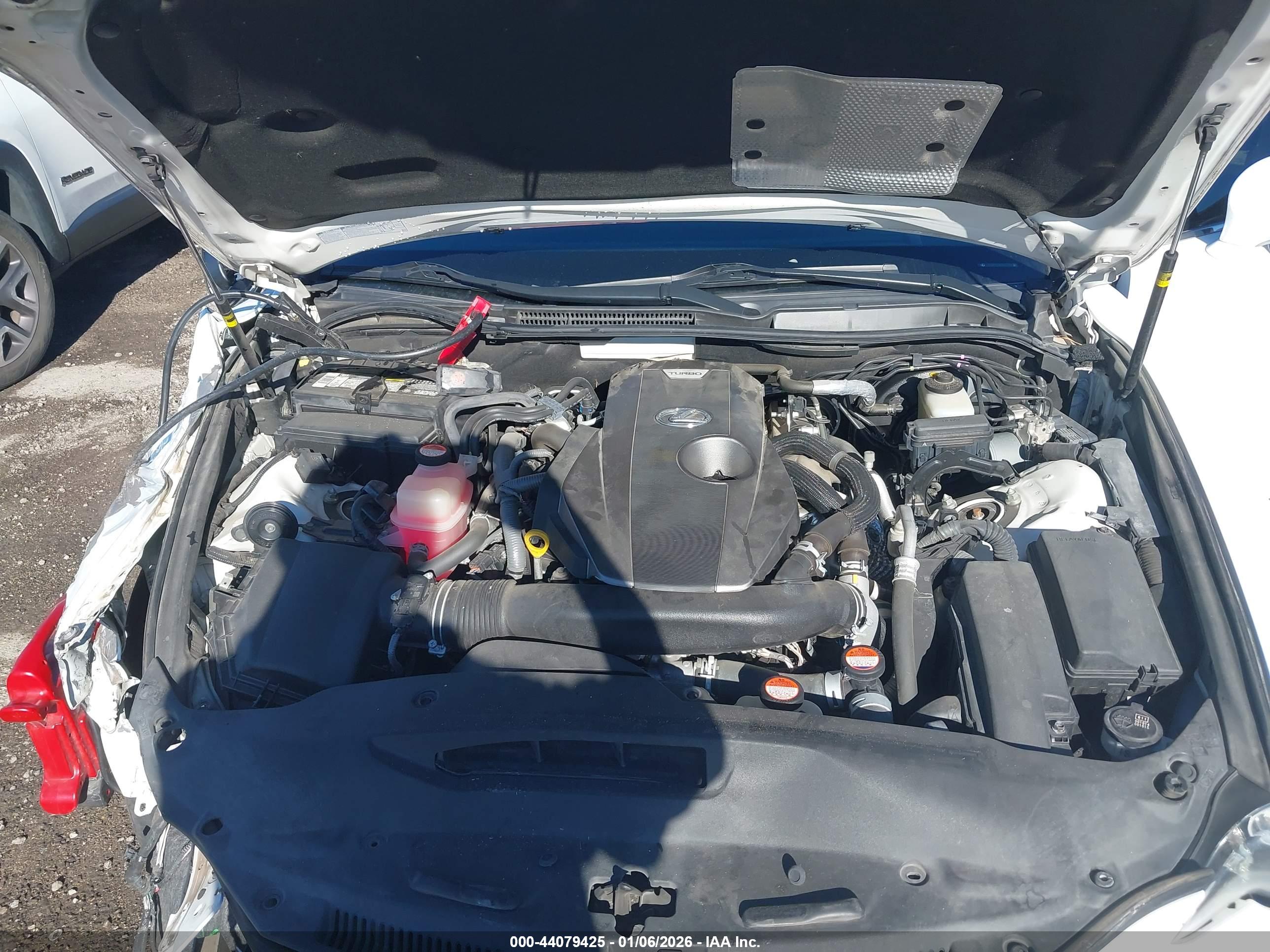 LEXUS IS image 10
