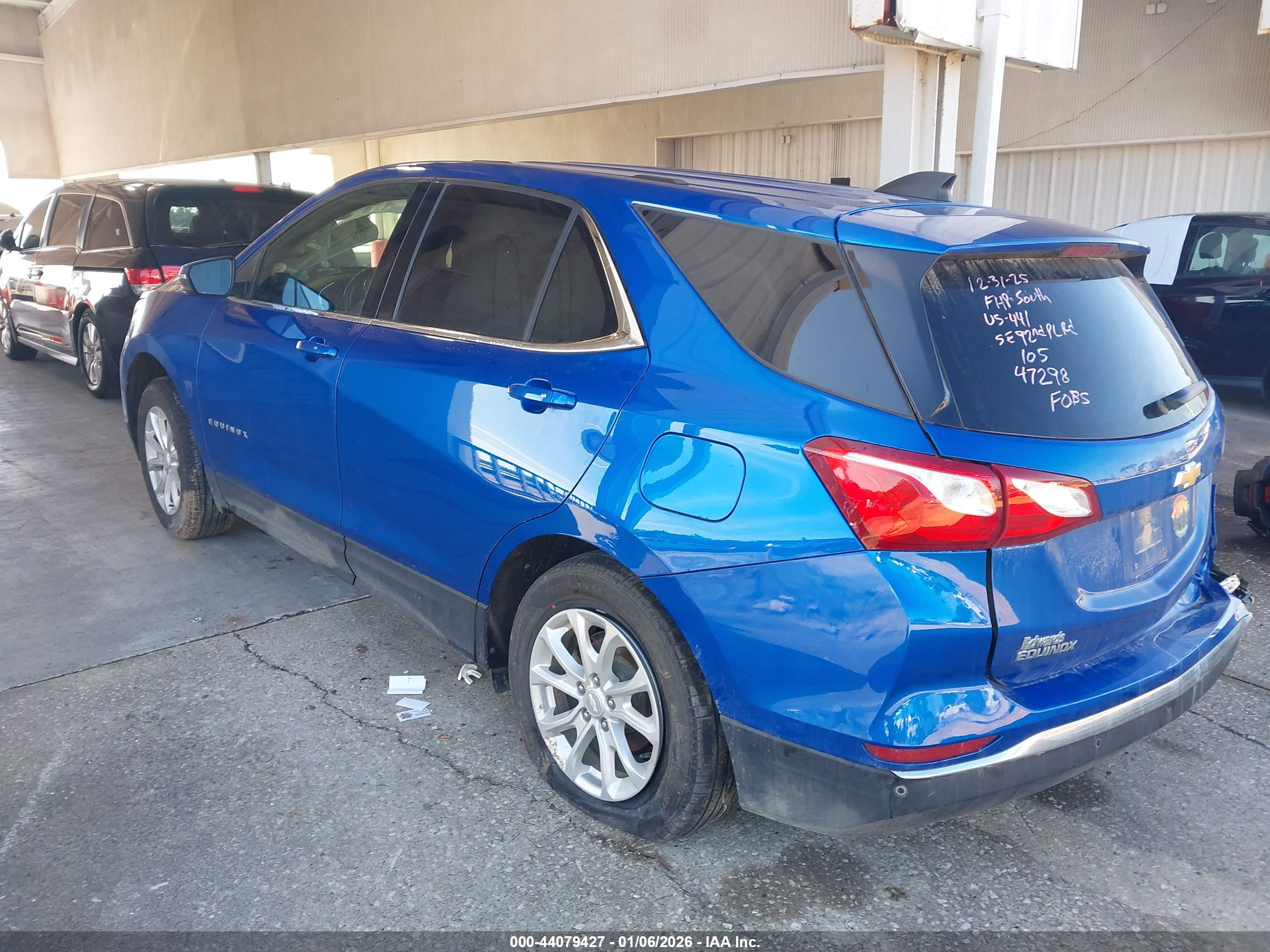 CHEVROLET EQUINOX image 3