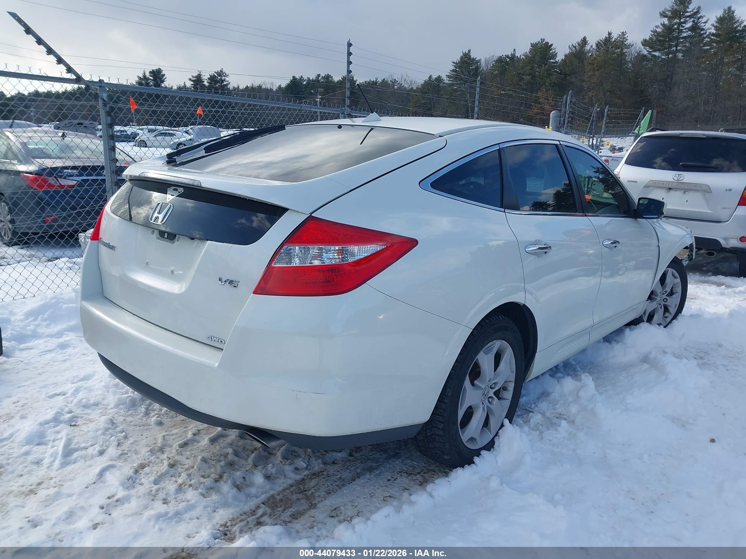 HONDA CROSSTOUR image 4