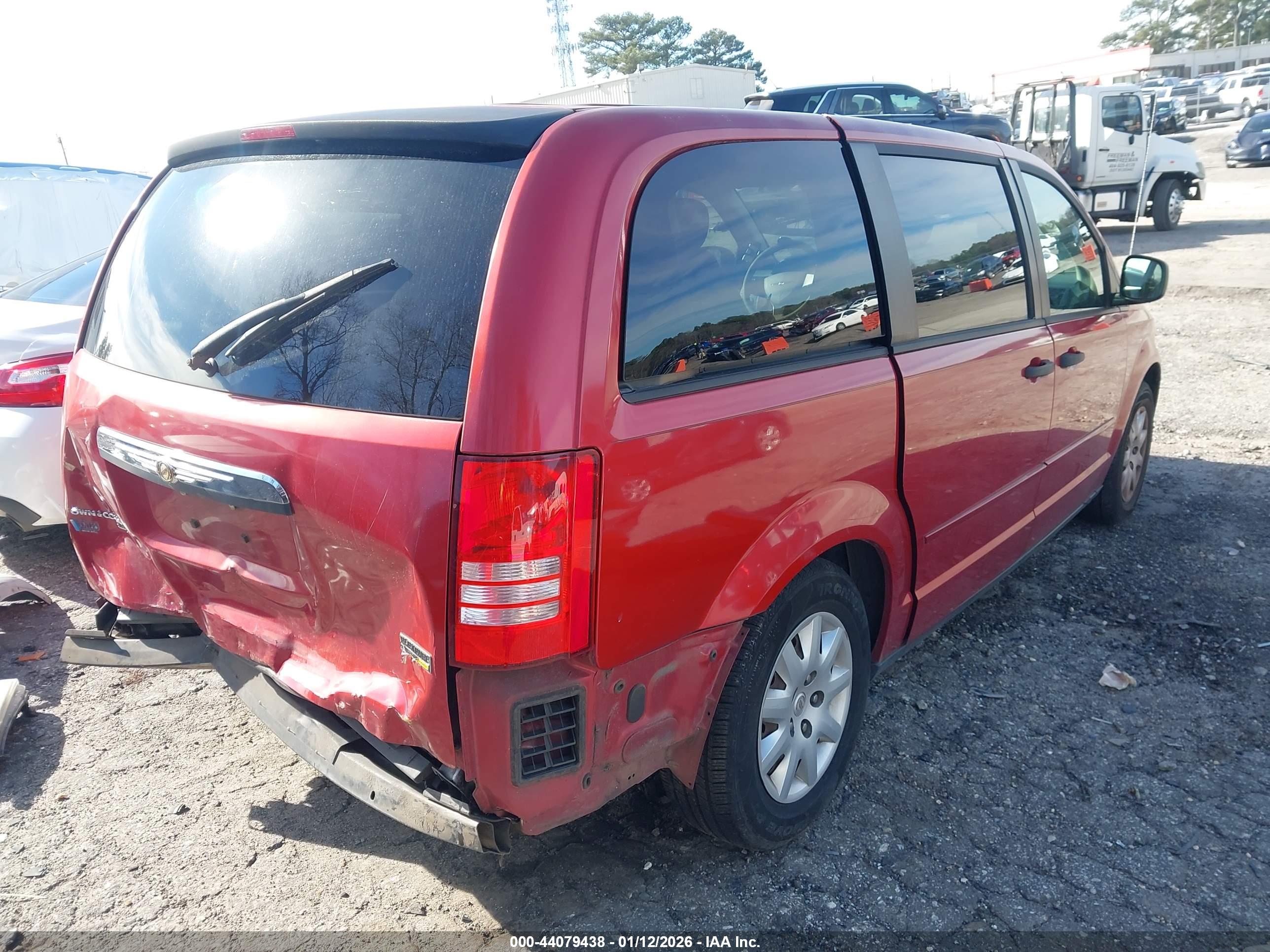 CHRYSLER TOWN image 4