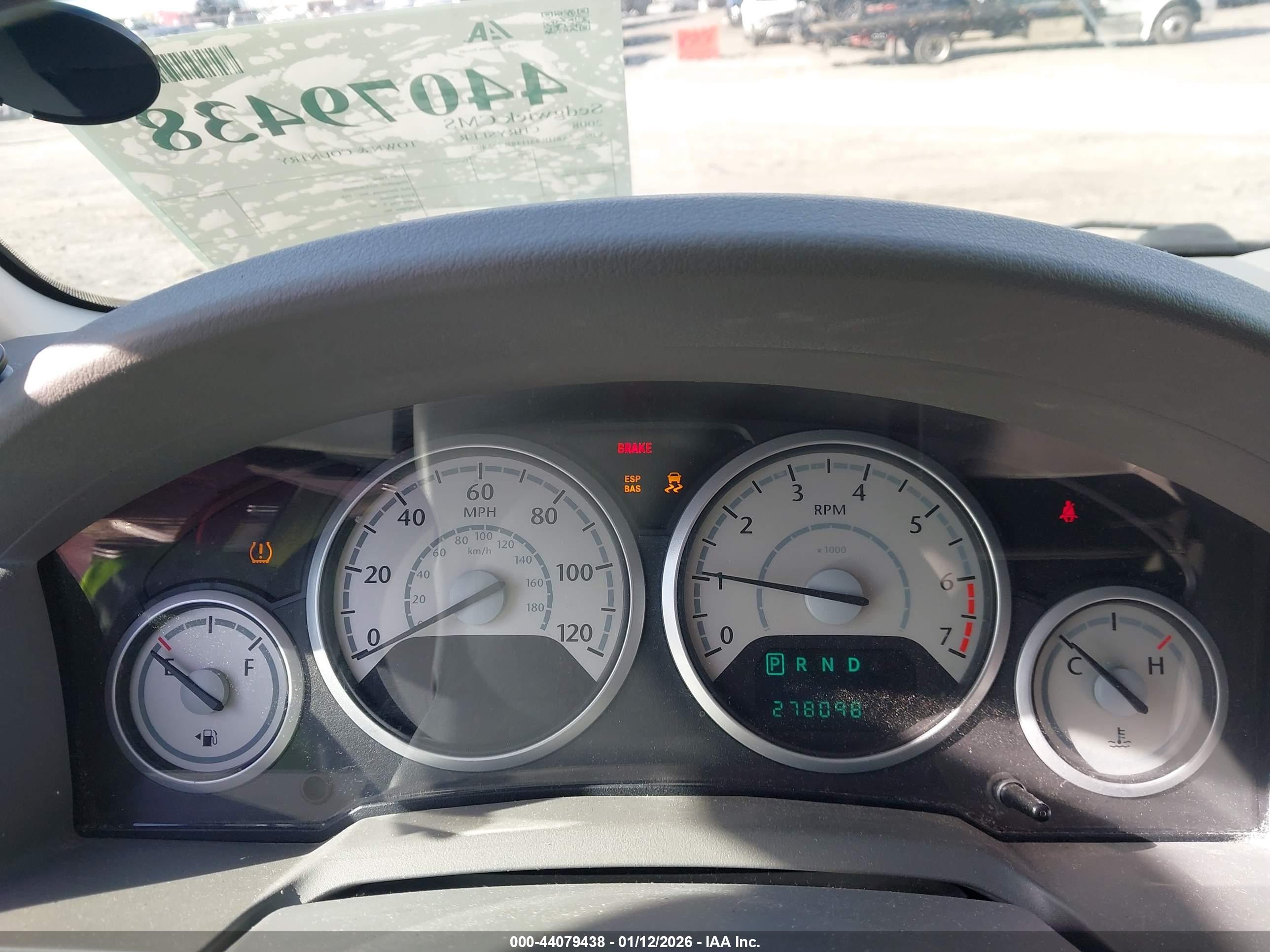 CHRYSLER TOWN image 7