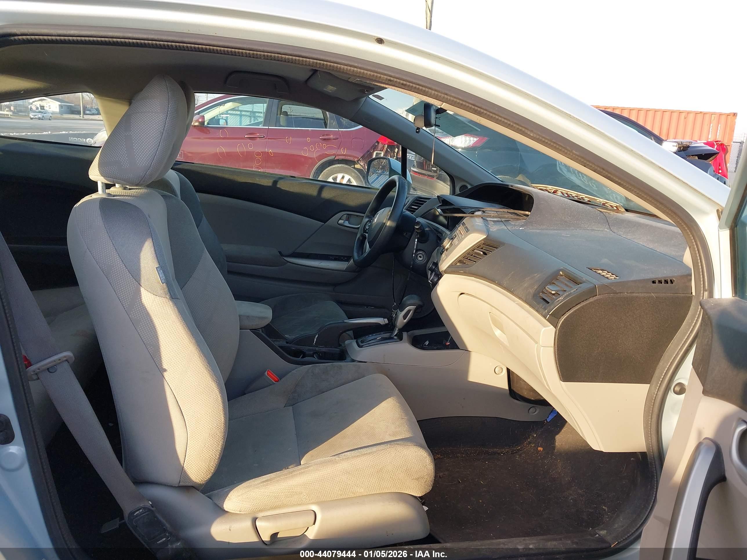 HONDA CIVIC image 5
