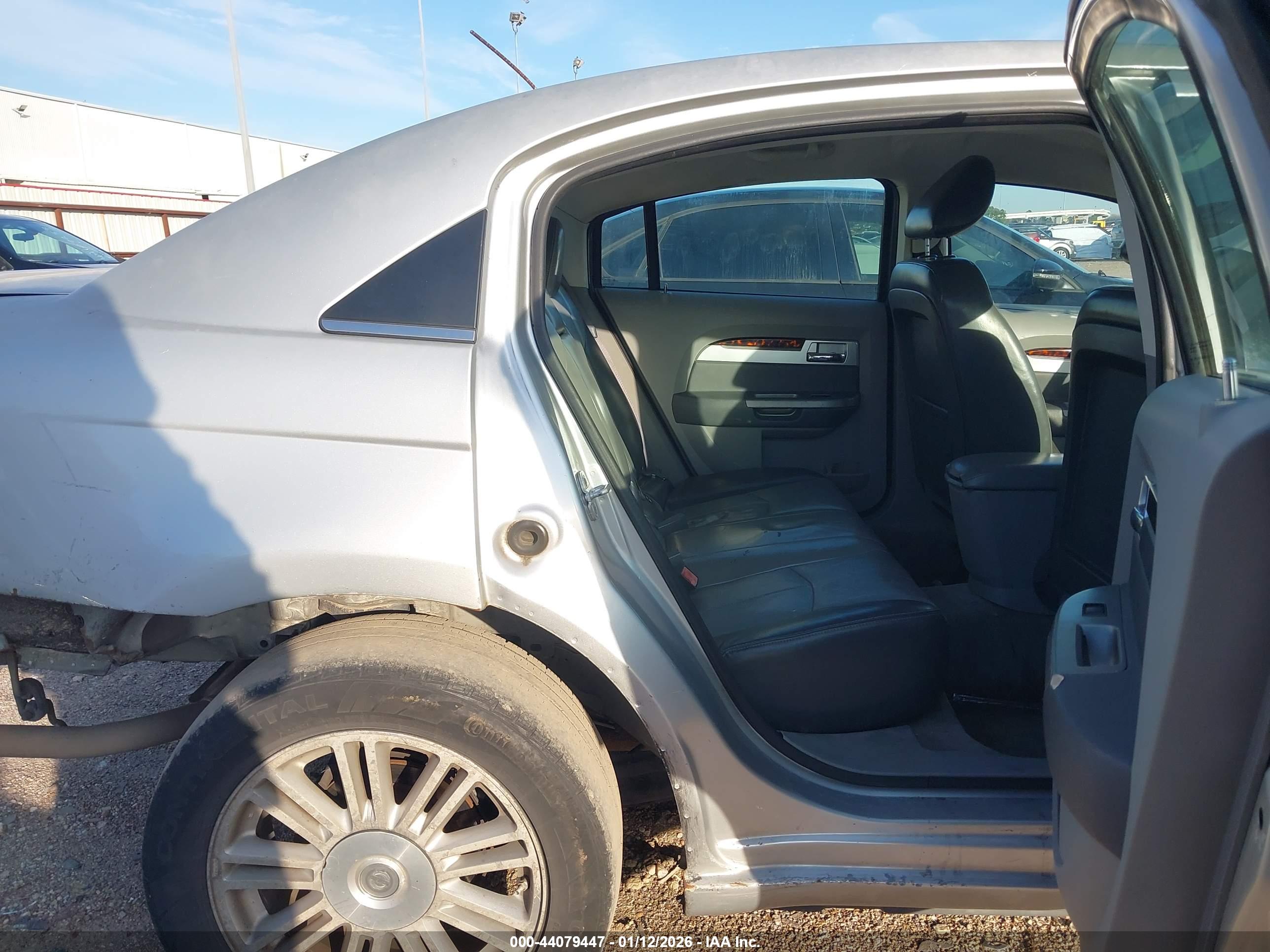 CHRYSLER SEBRING image 8