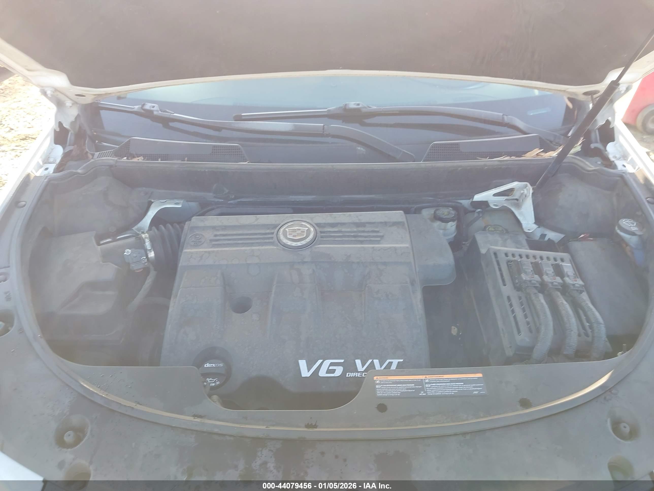 CADILLAC SRX image 10