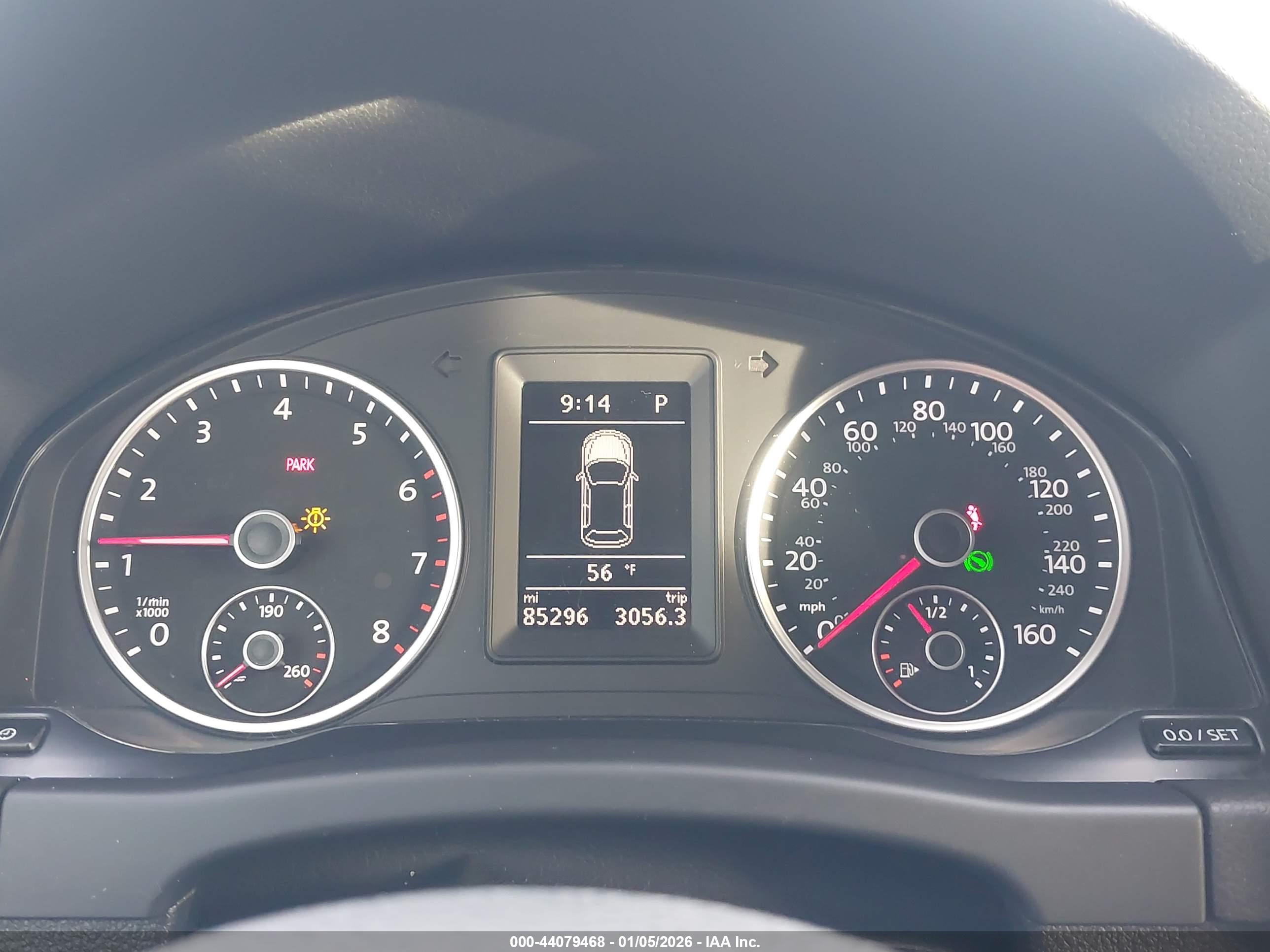 VOLKSWAGEN TIGUAN image 7