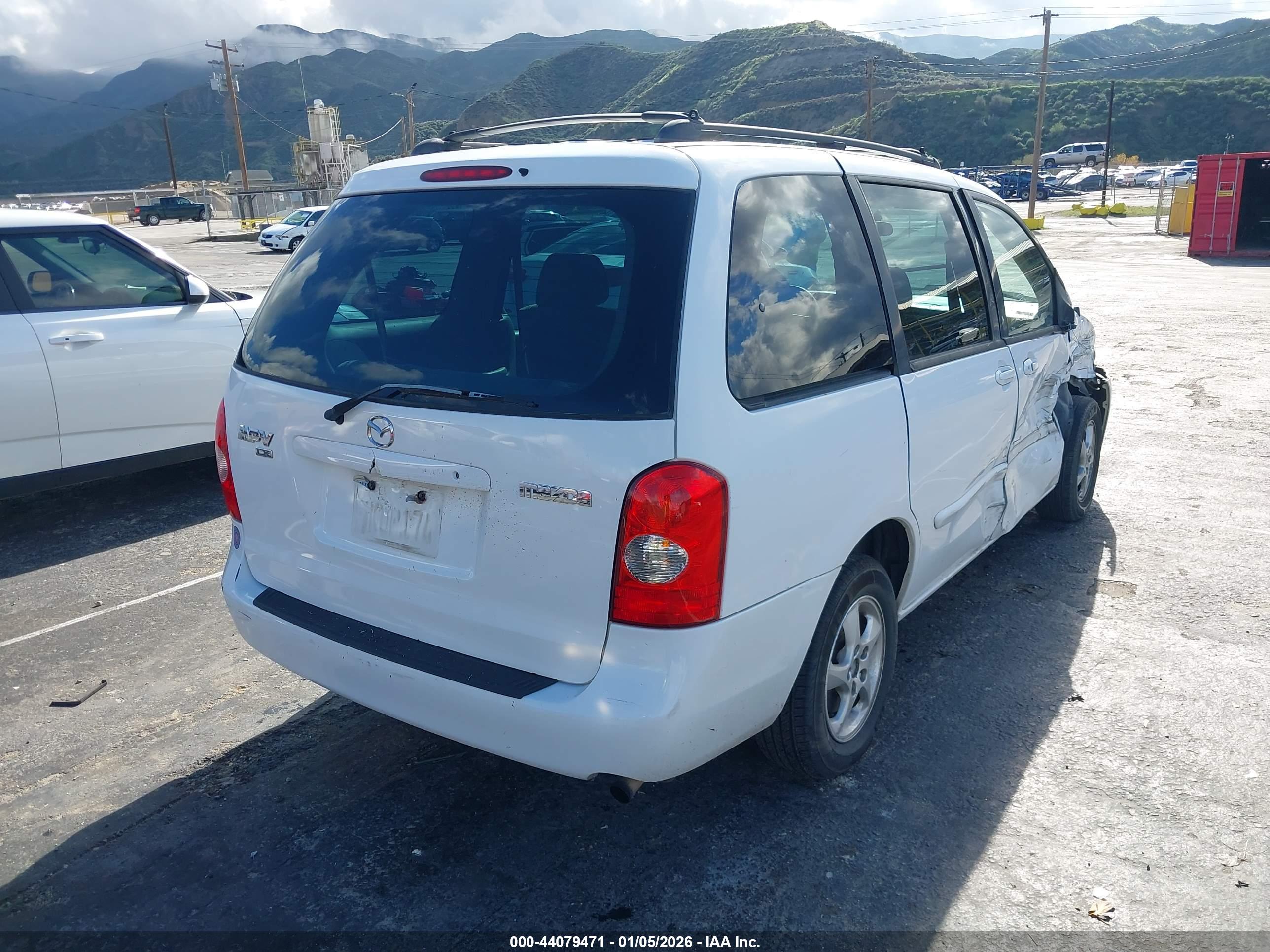 MAZDA MPV image 4