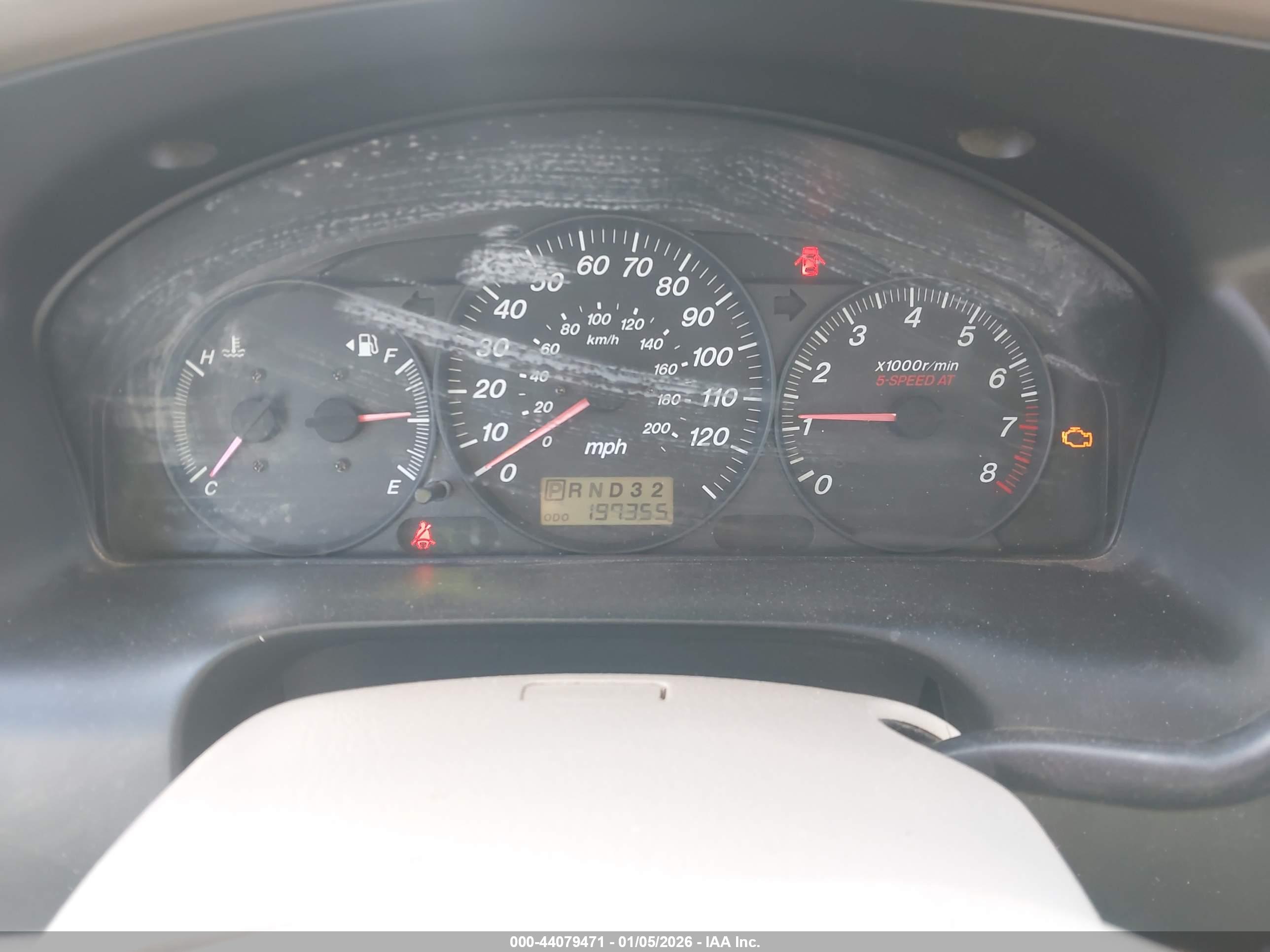 MAZDA MPV image 7