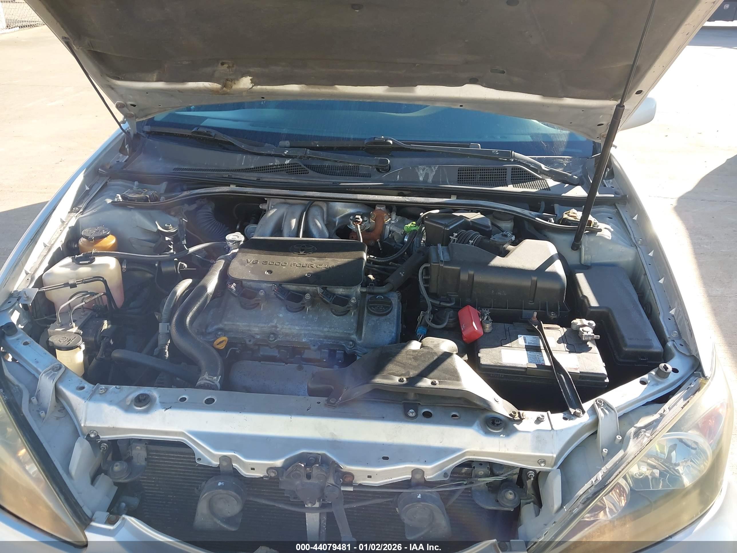 TOYOTA CAMRY image 10