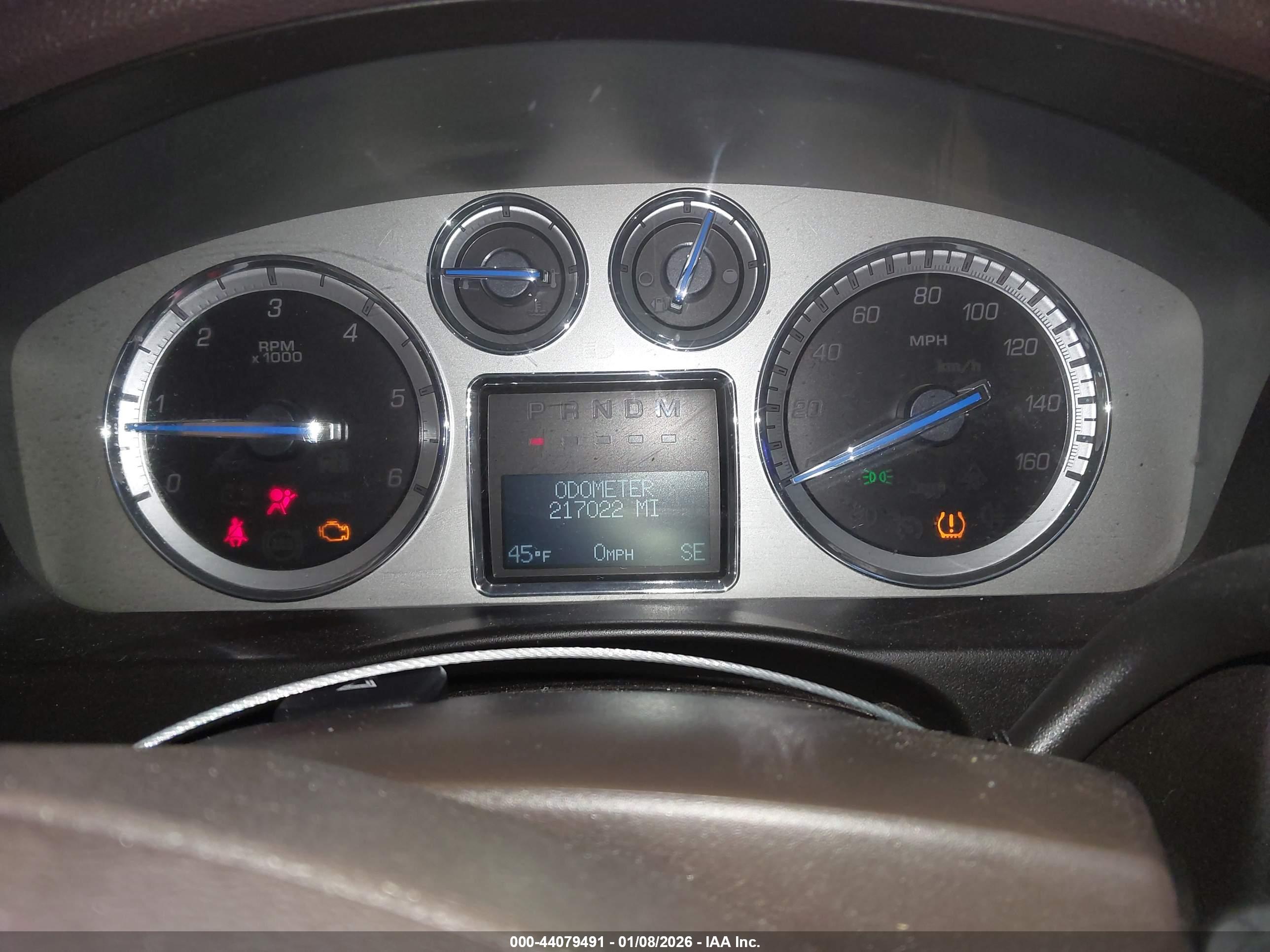 CADILLAC ESCALADE image 7
