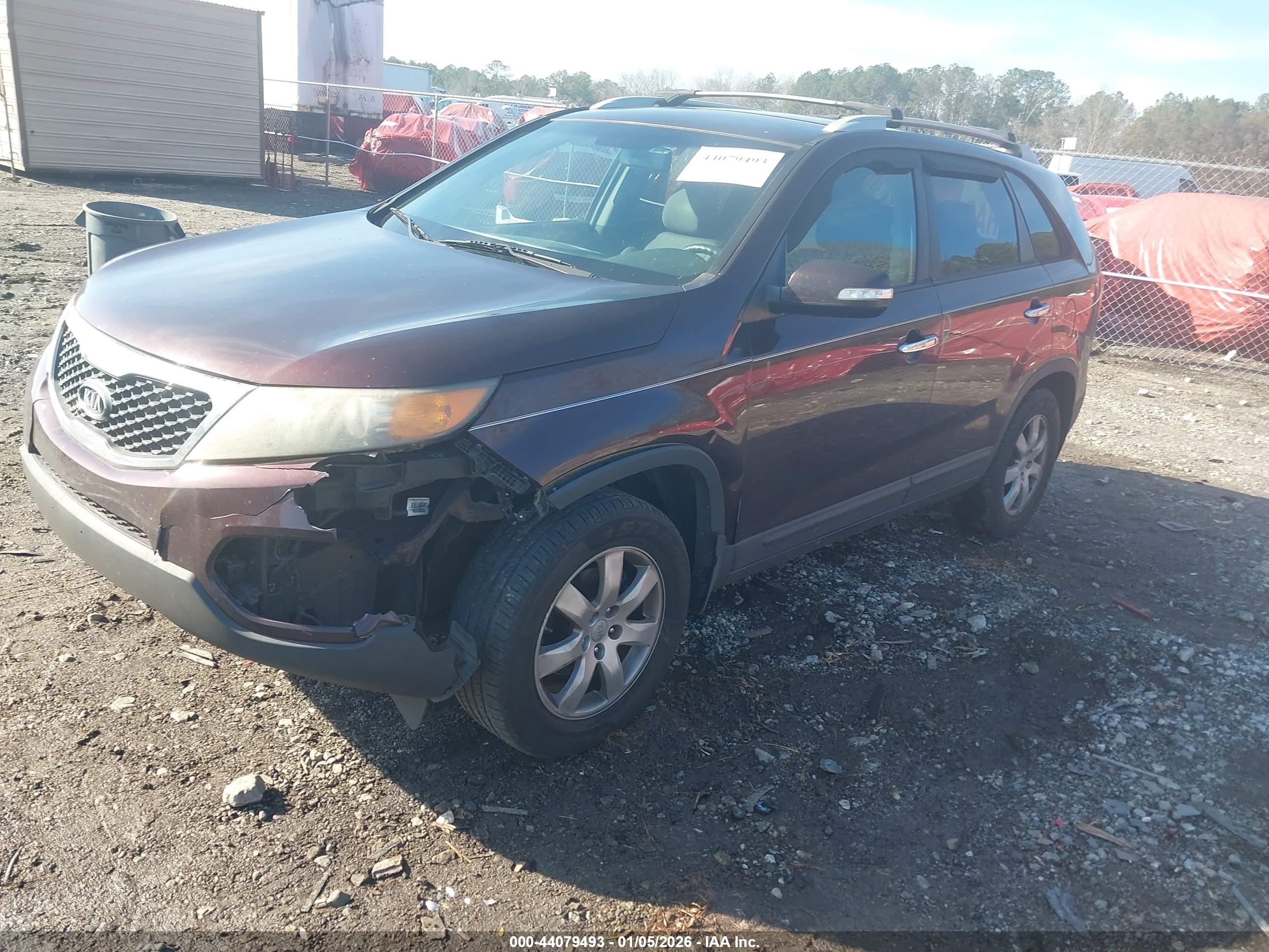 KIA SORENTO image 2