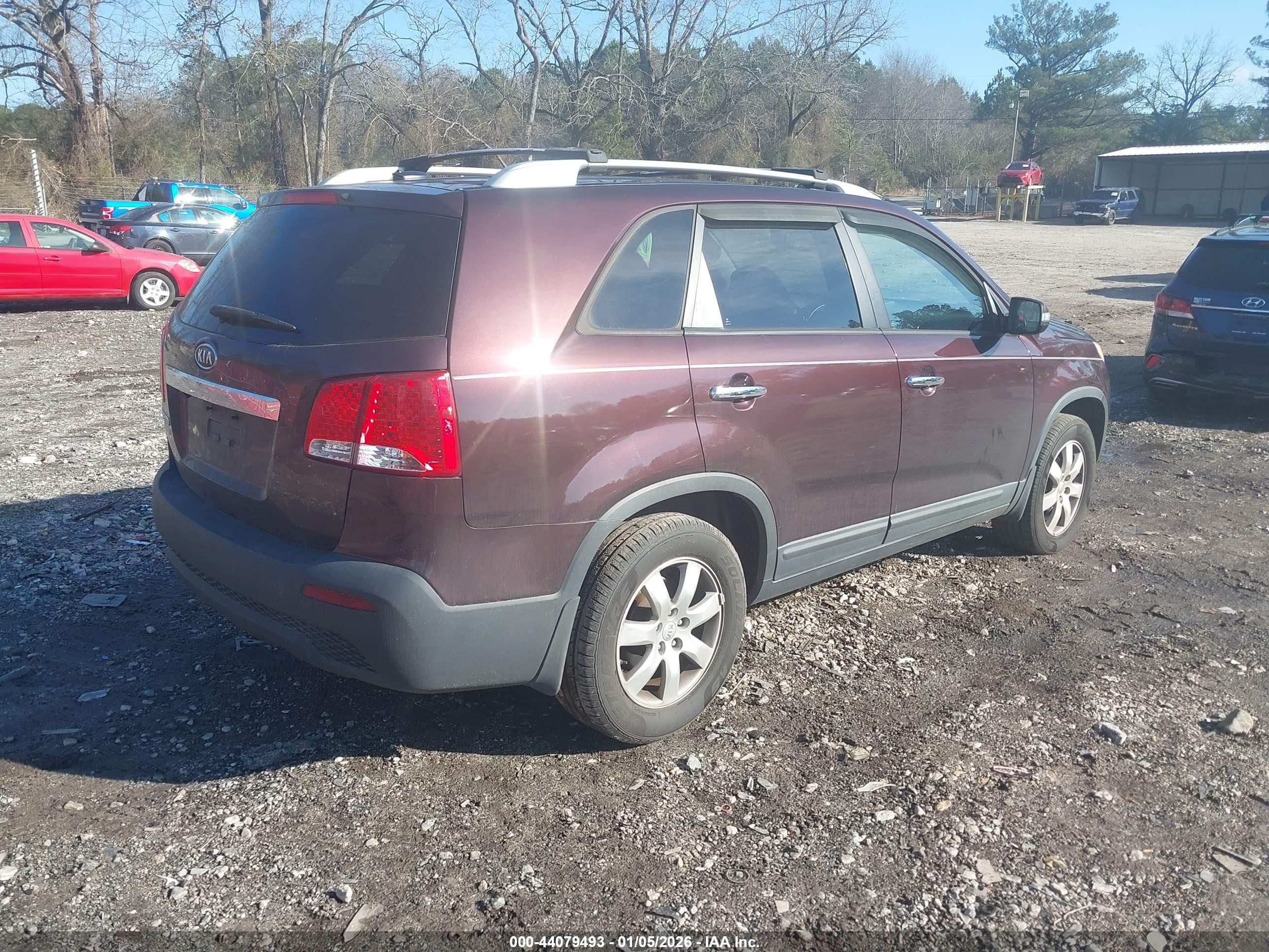 KIA SORENTO image 4