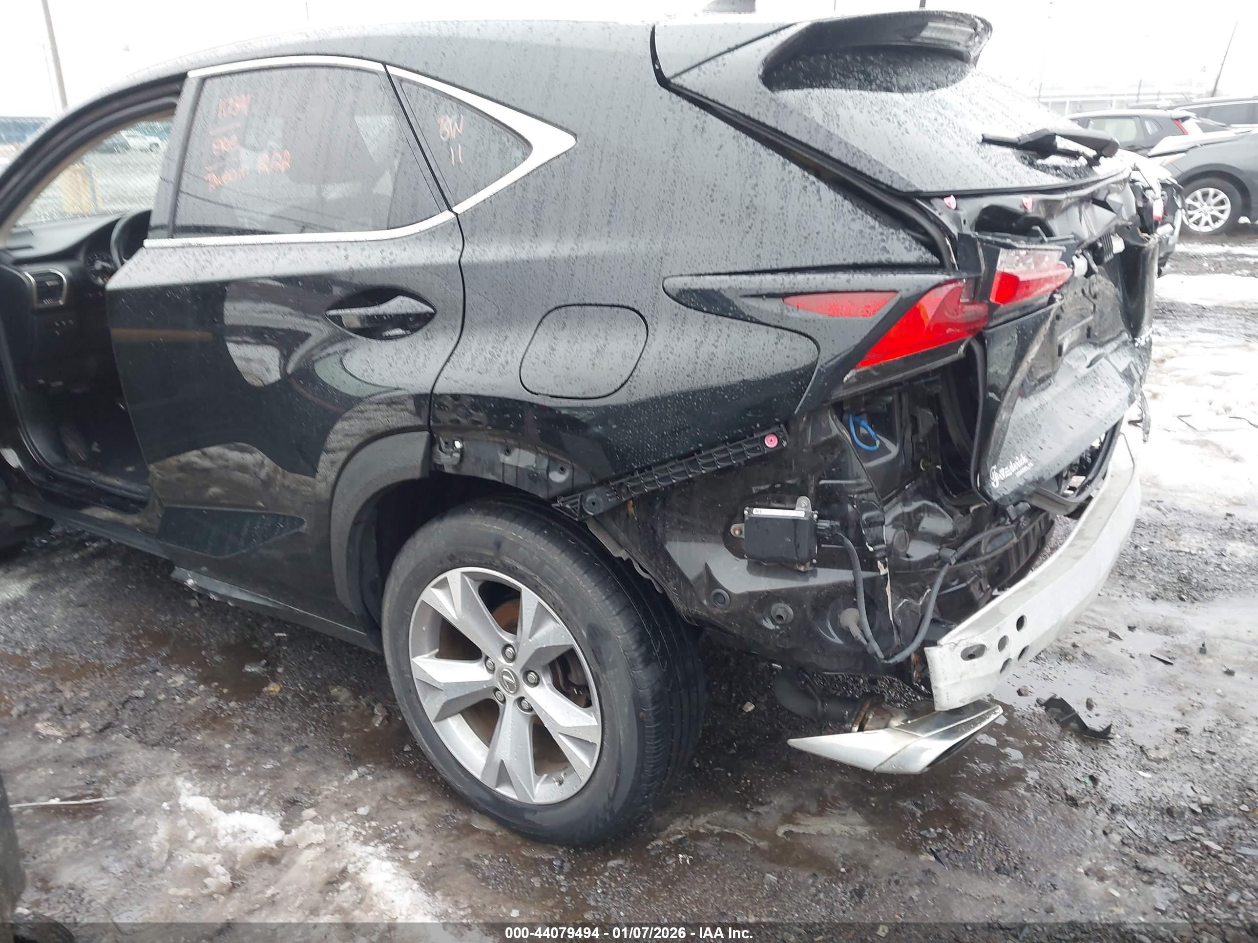 LEXUS NX image 6