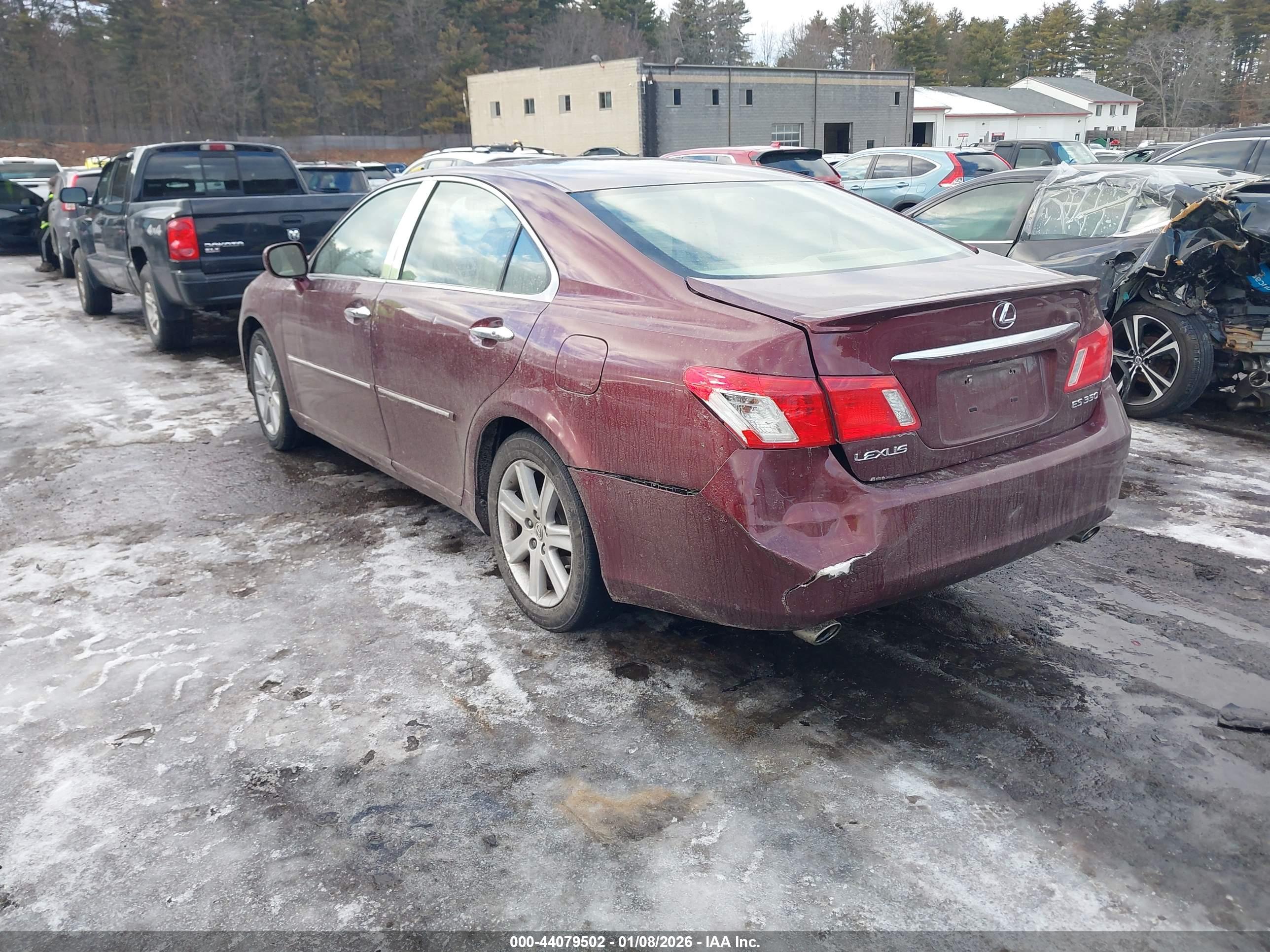 LEXUS ES image 3