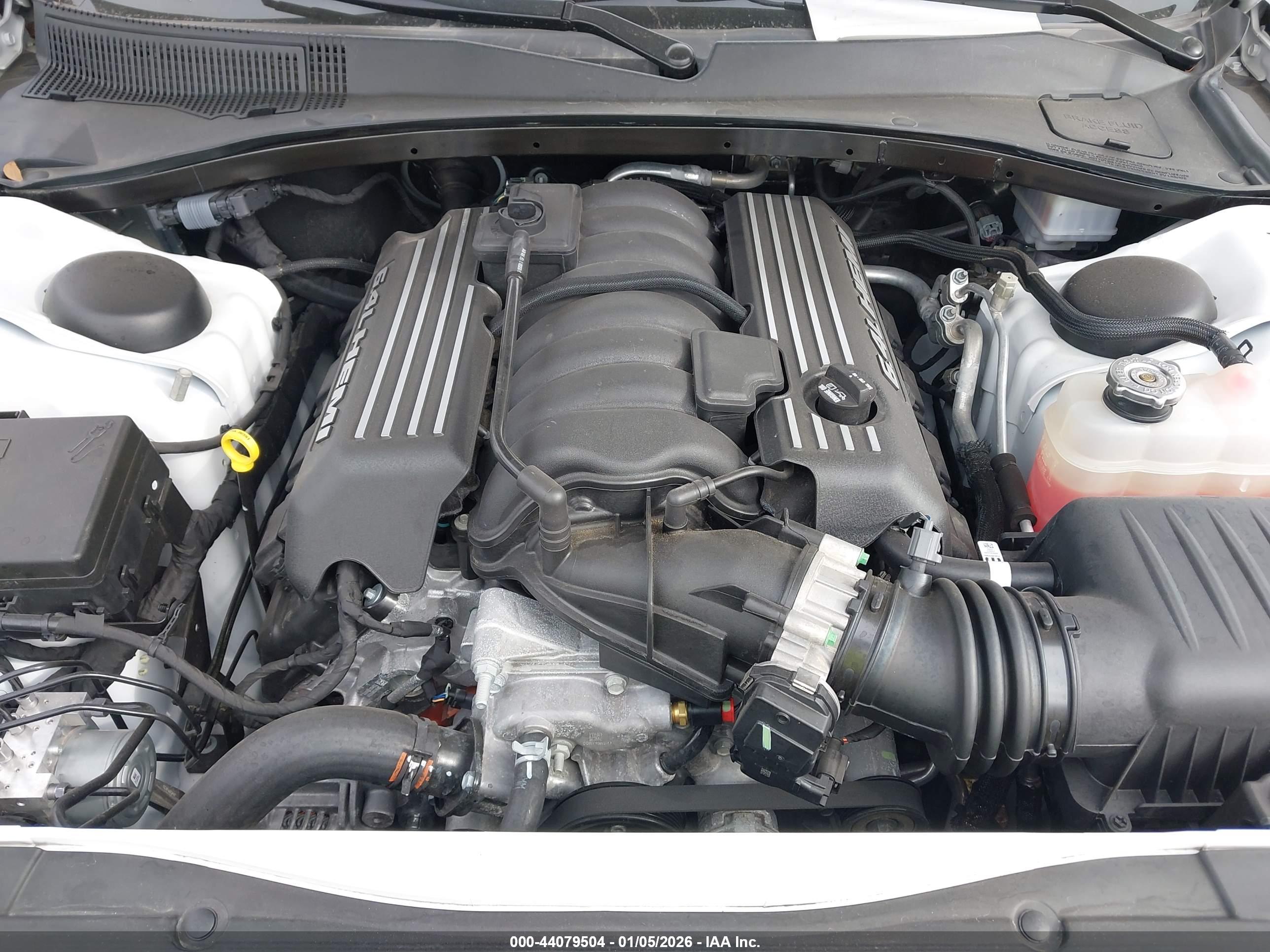 CHRYSLER 300 image 10