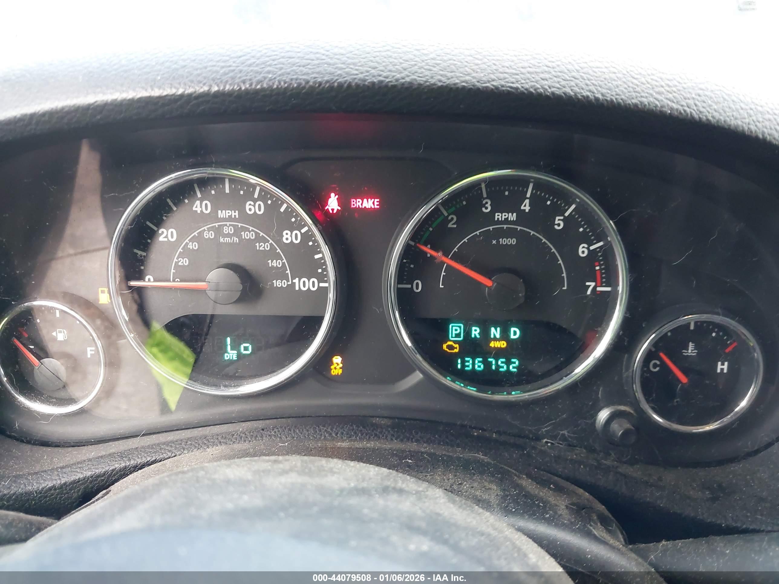JEEP WRANGLER image 7