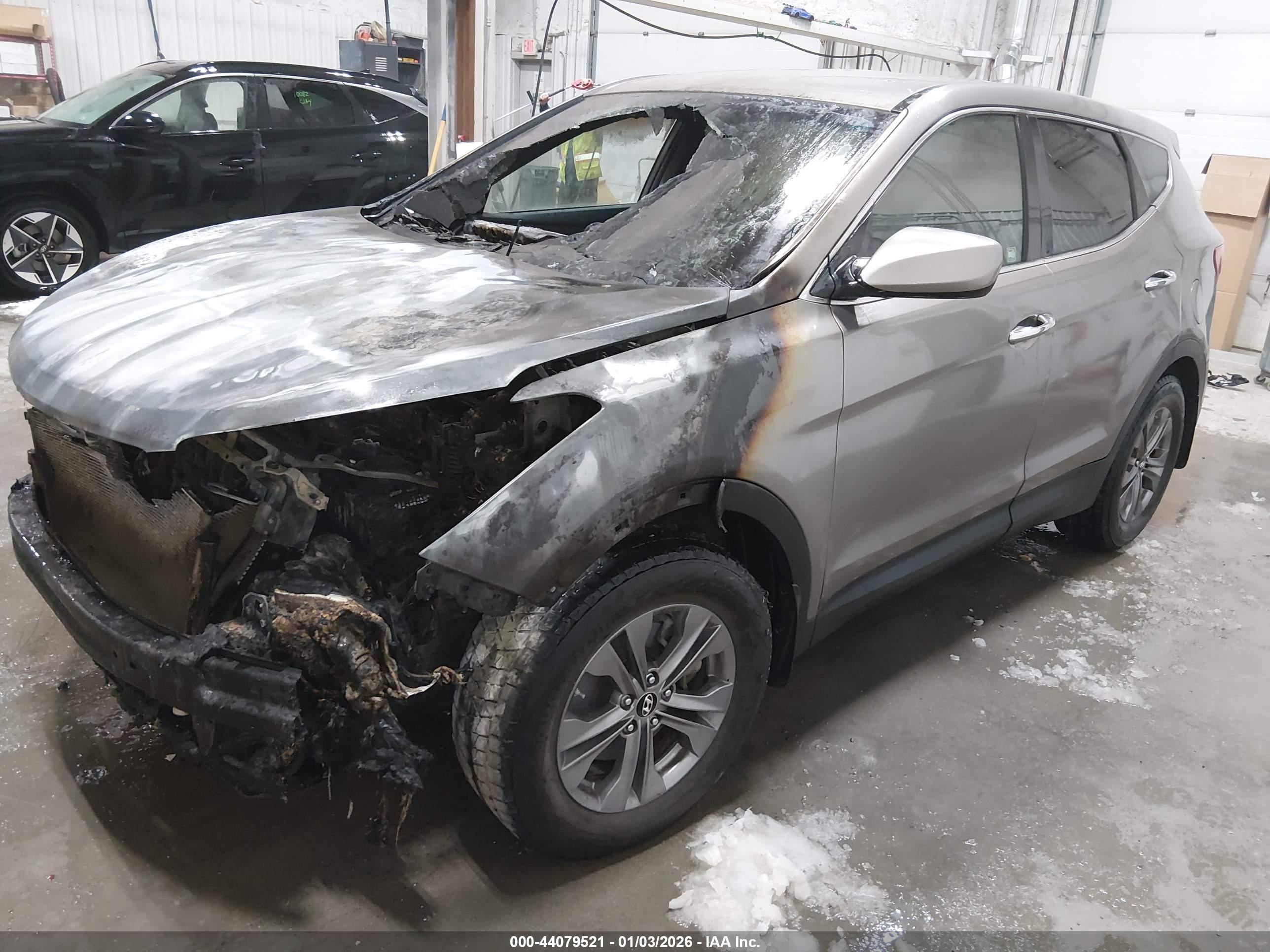 HYUNDAI SANTA image 2