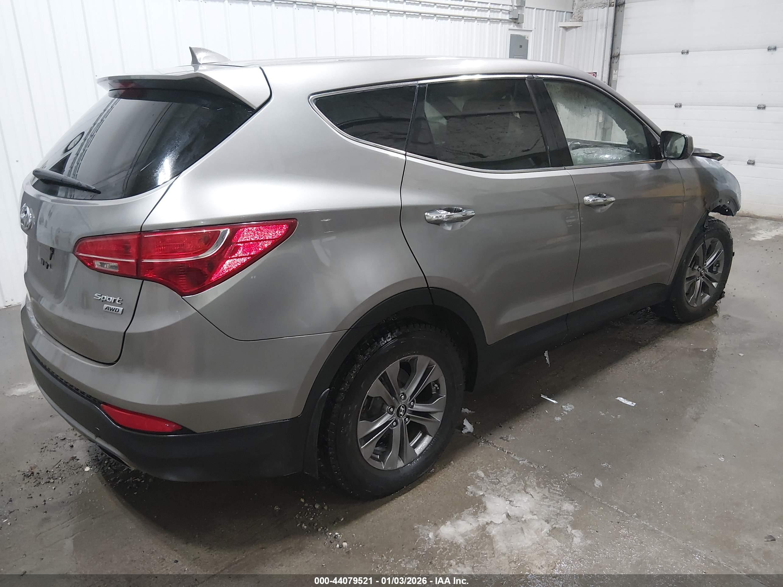 HYUNDAI SANTA image 4