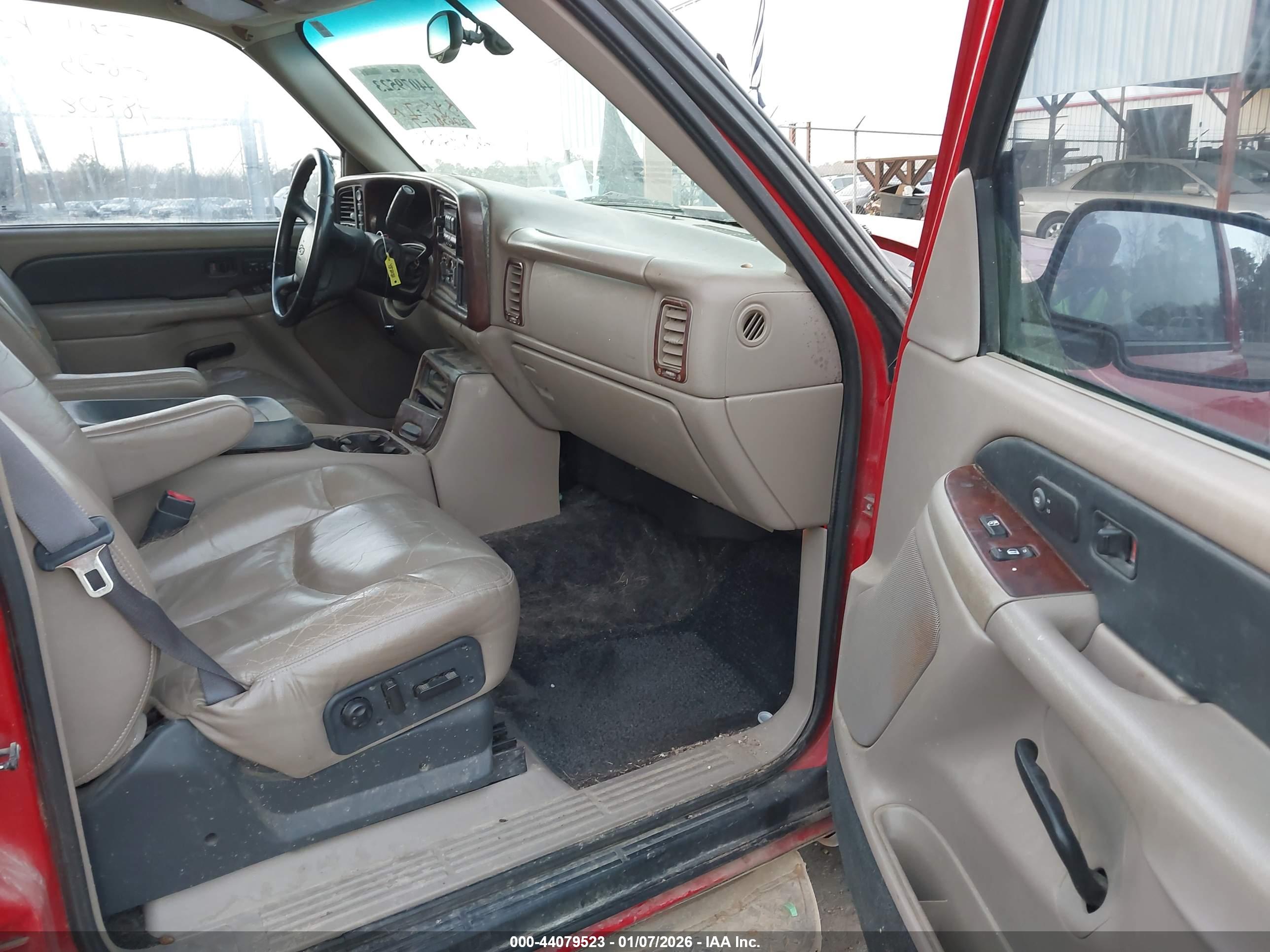 CHEVROLET AVALANCHE image 5