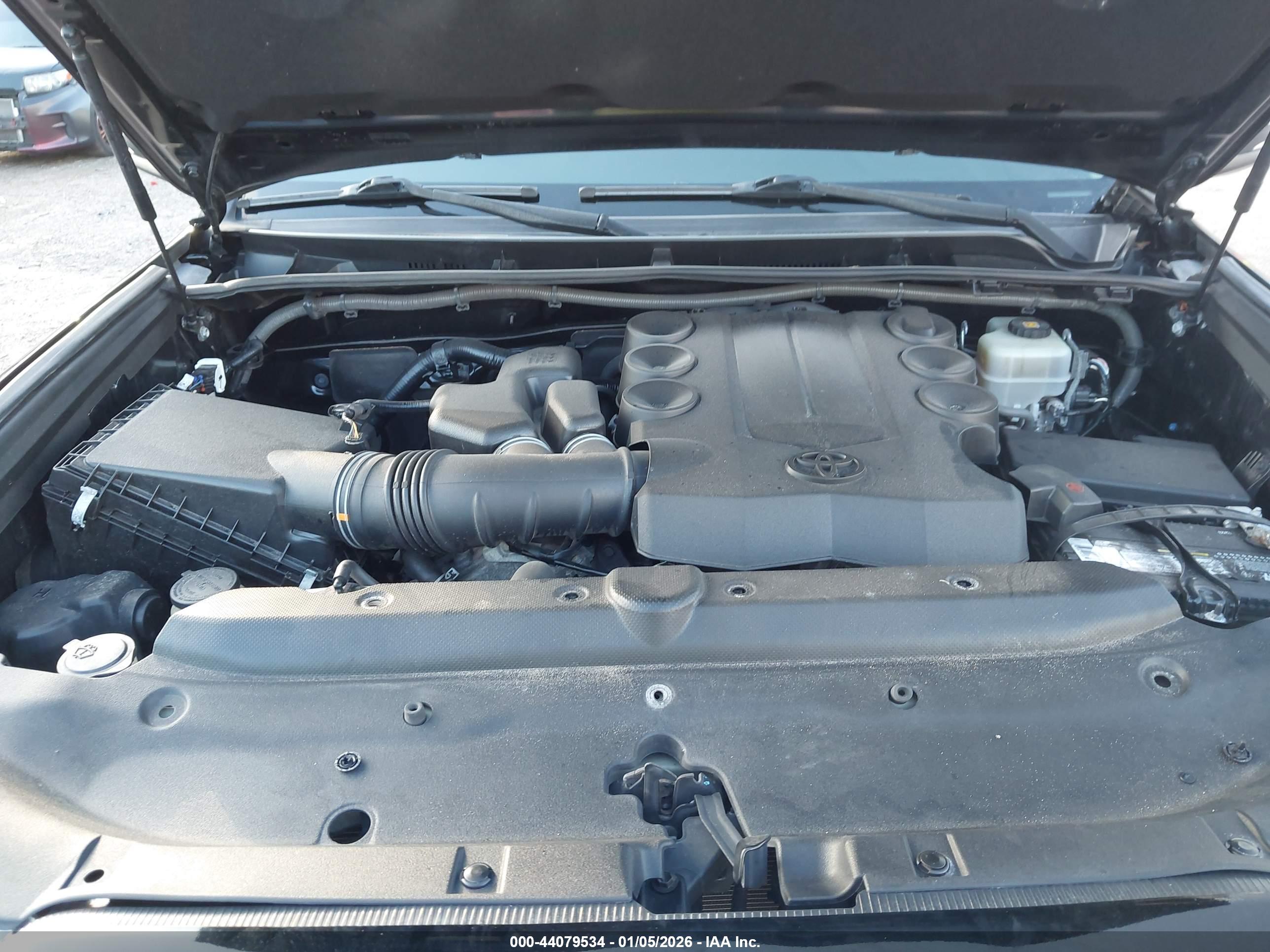TOYOTA 4RUNNER image 10