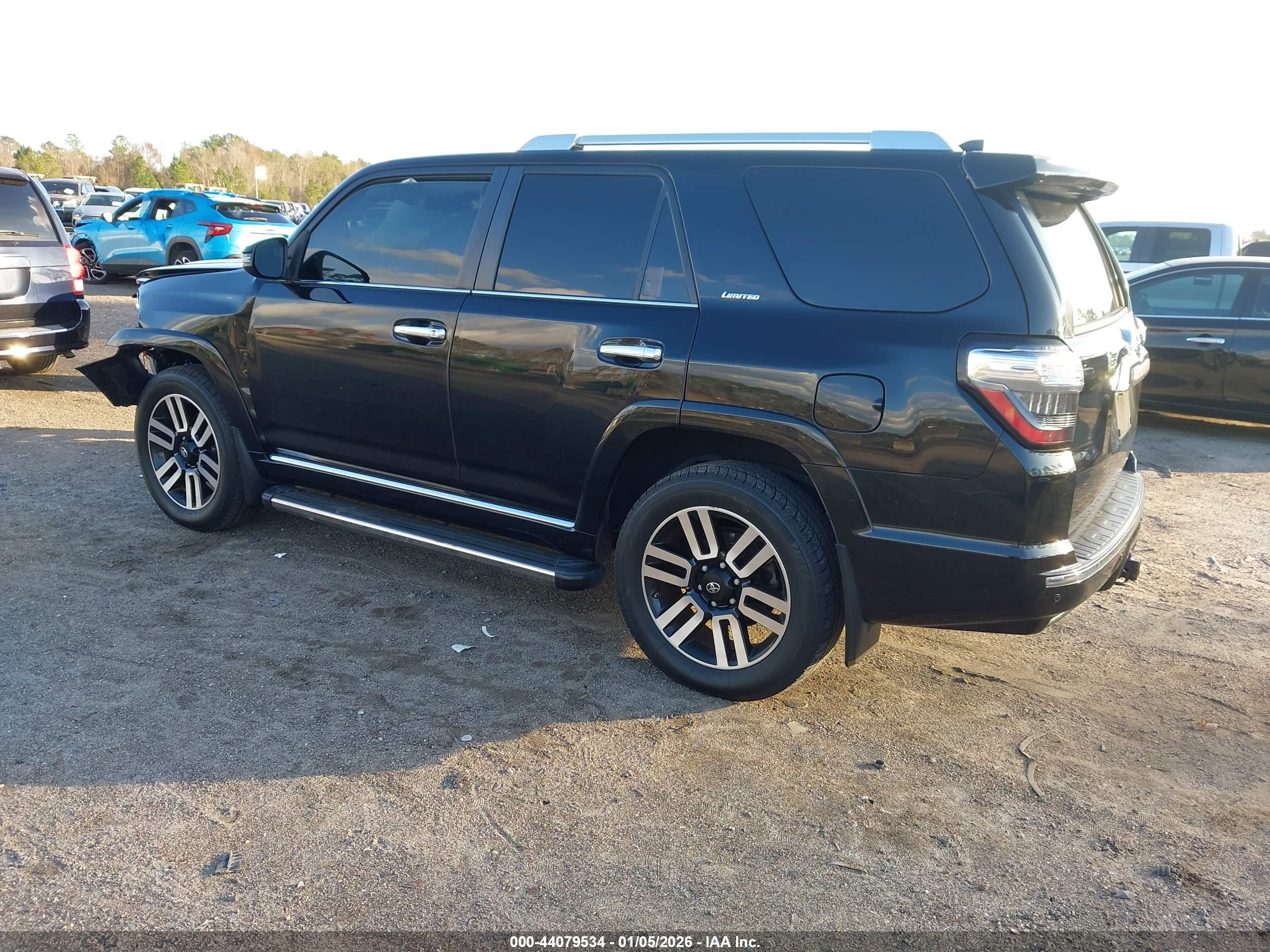 TOYOTA 4RUNNER image 3