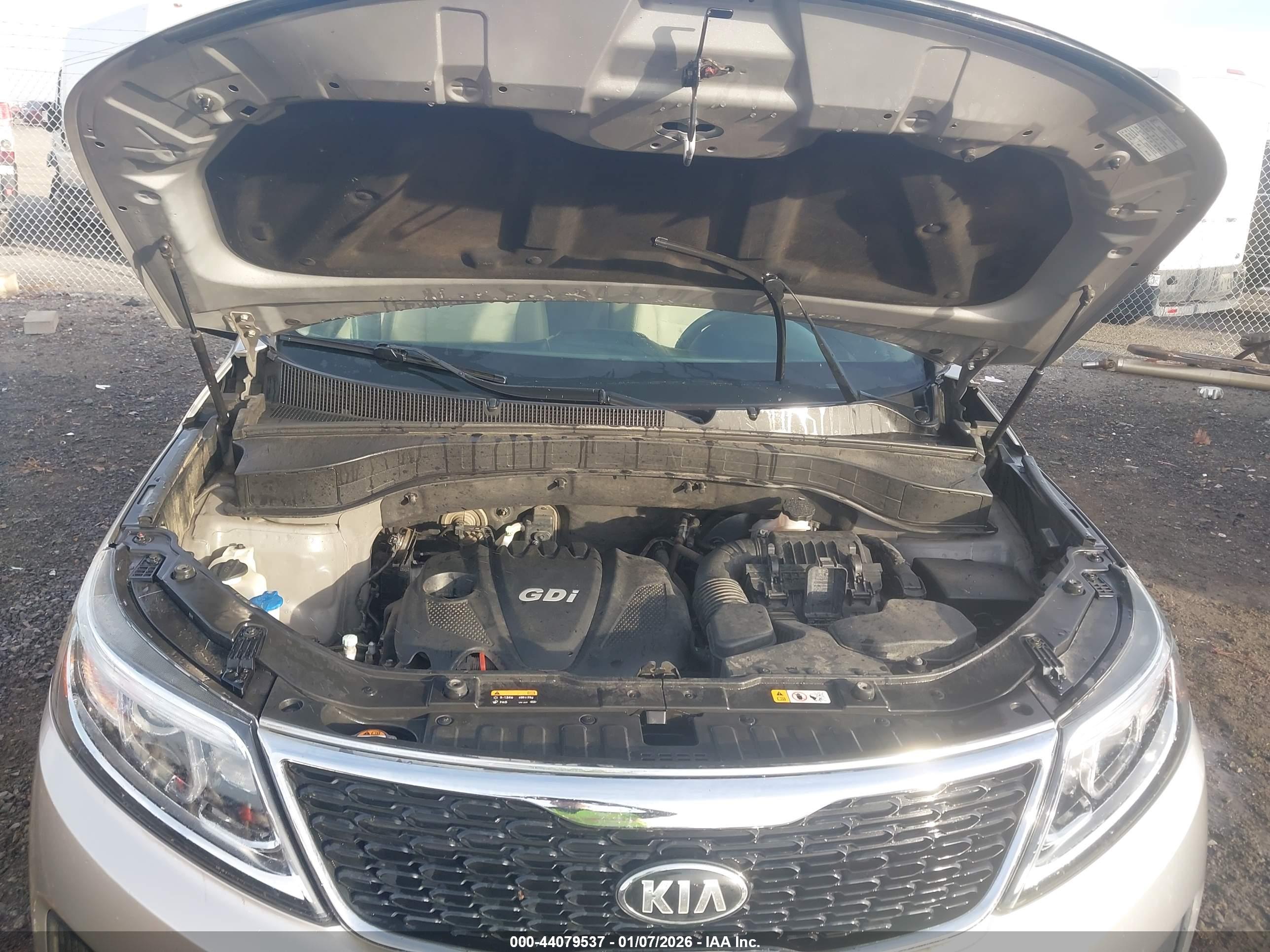 KIA SORENTO image 10