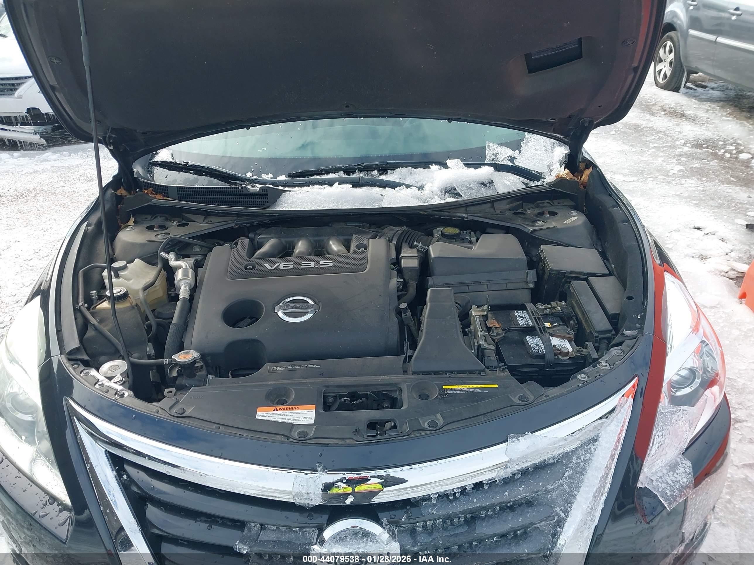 NISSAN ALTIMA image 10