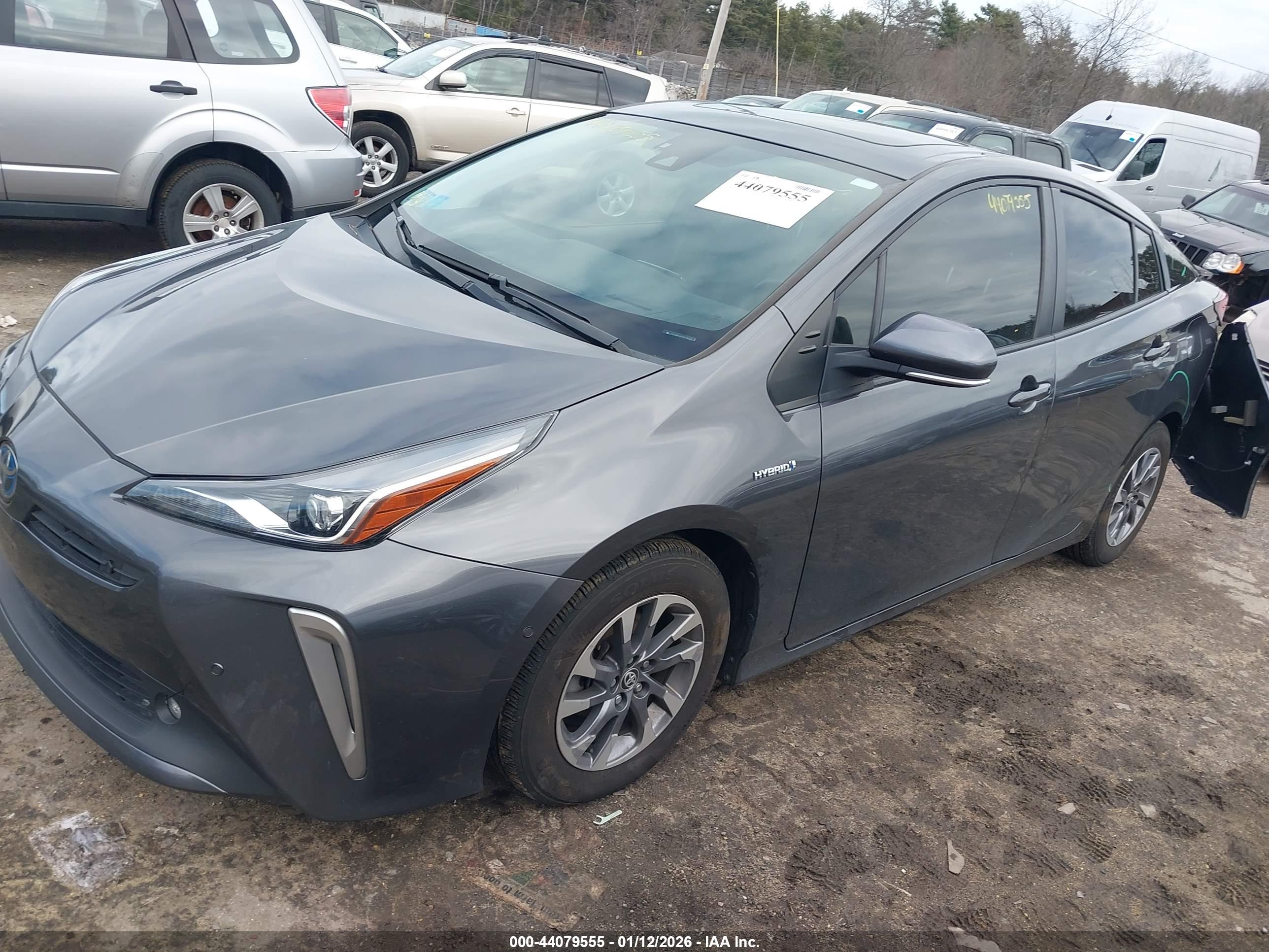 TOYOTA PRIUS image 2
