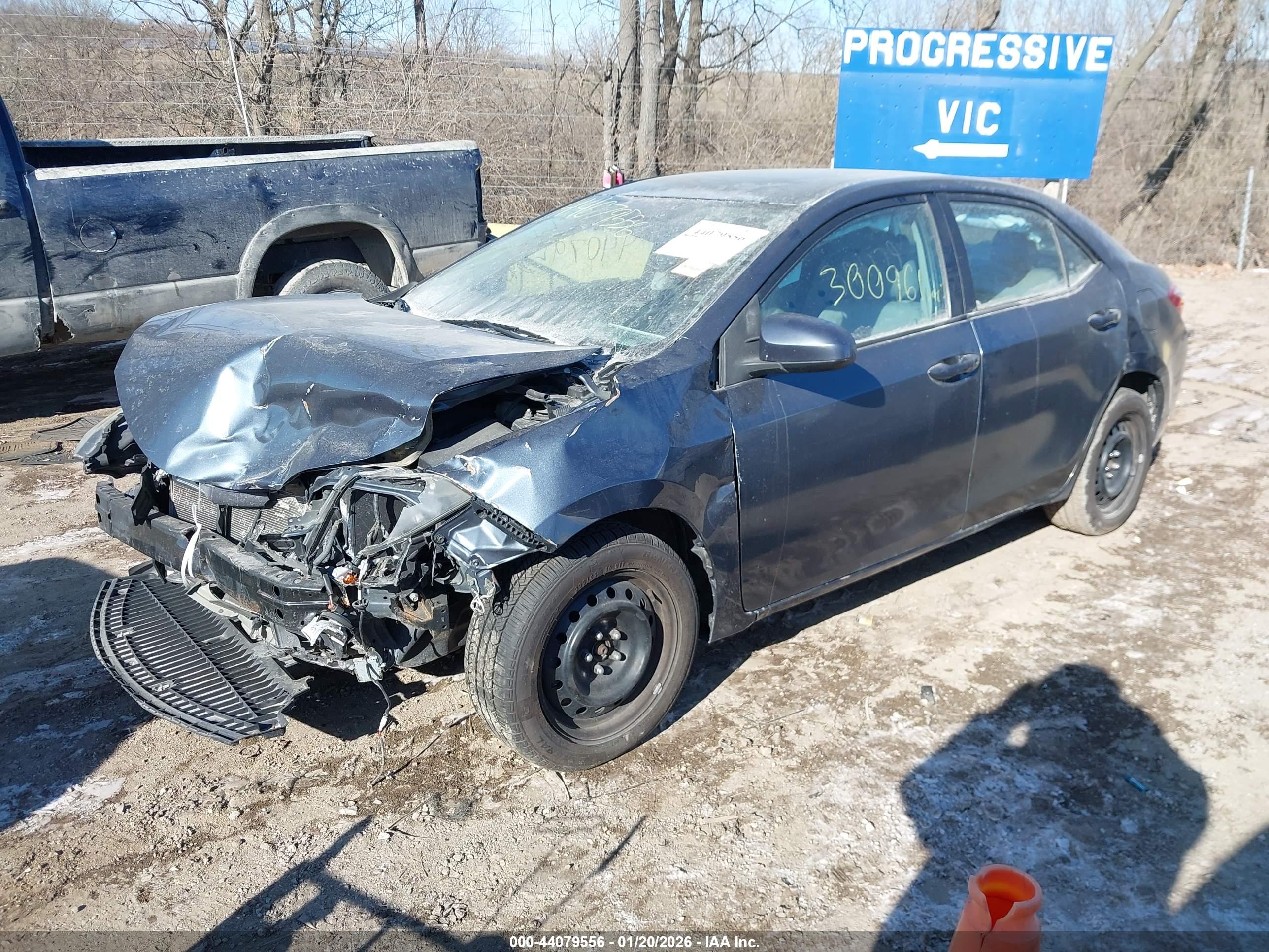 TOYOTA COROLLA image 2