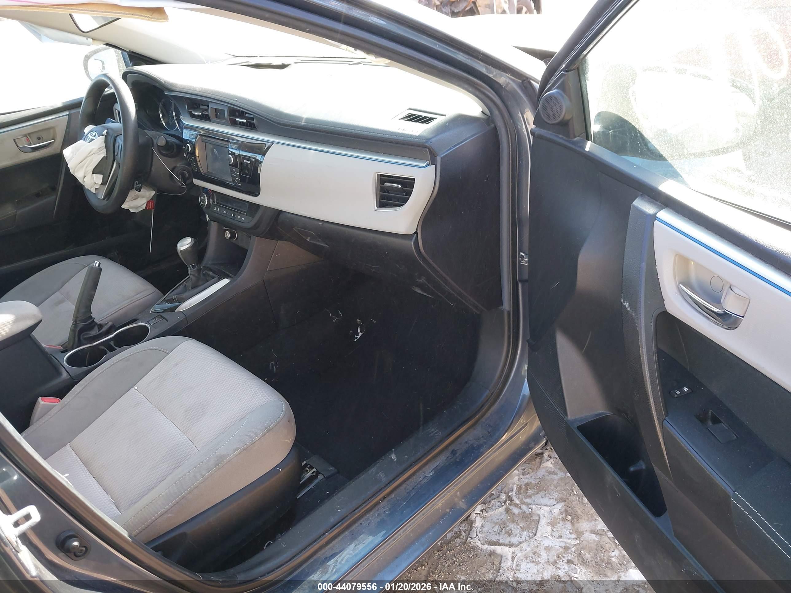 TOYOTA COROLLA image 5