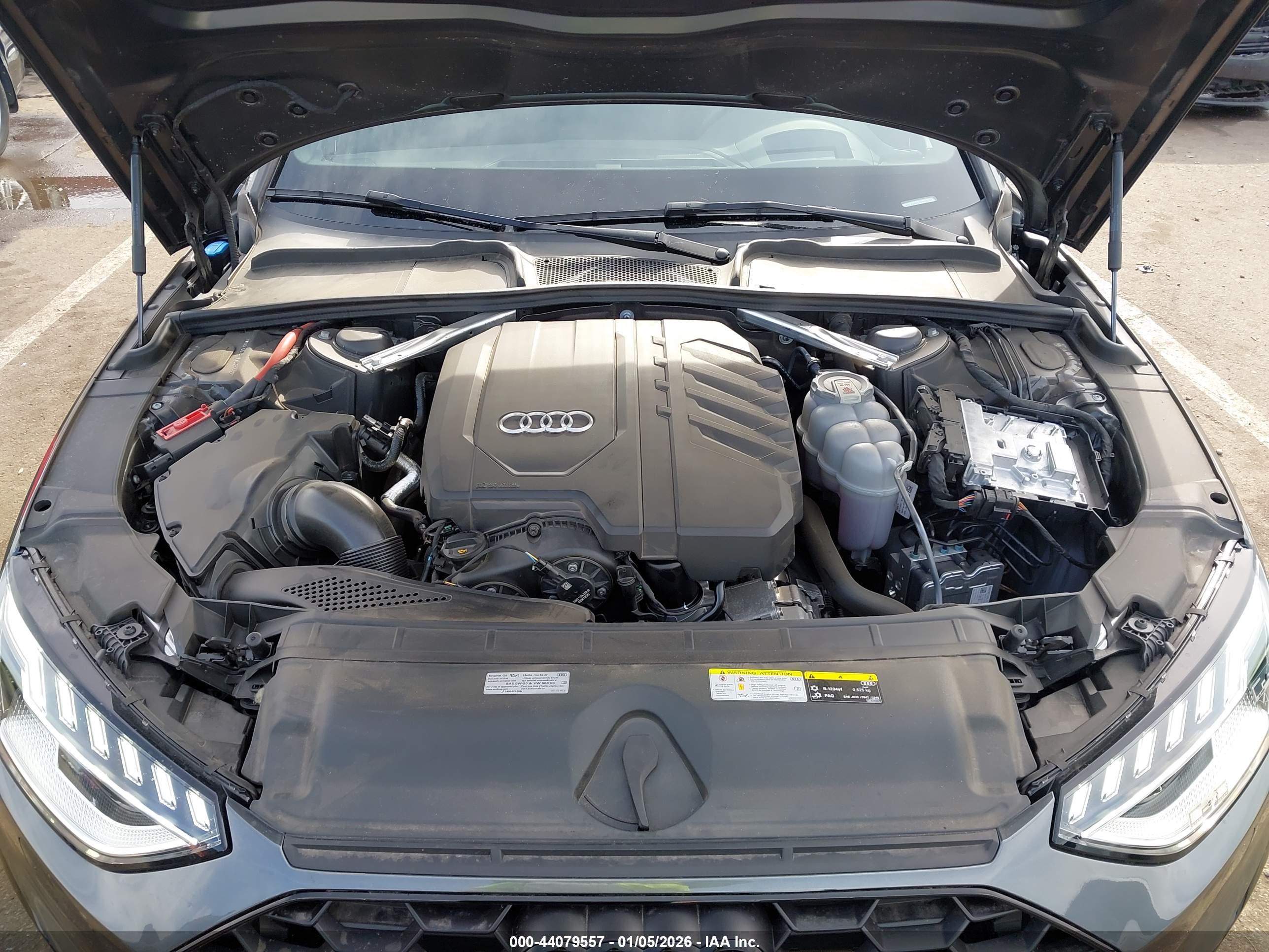 AUDI A4 image 10