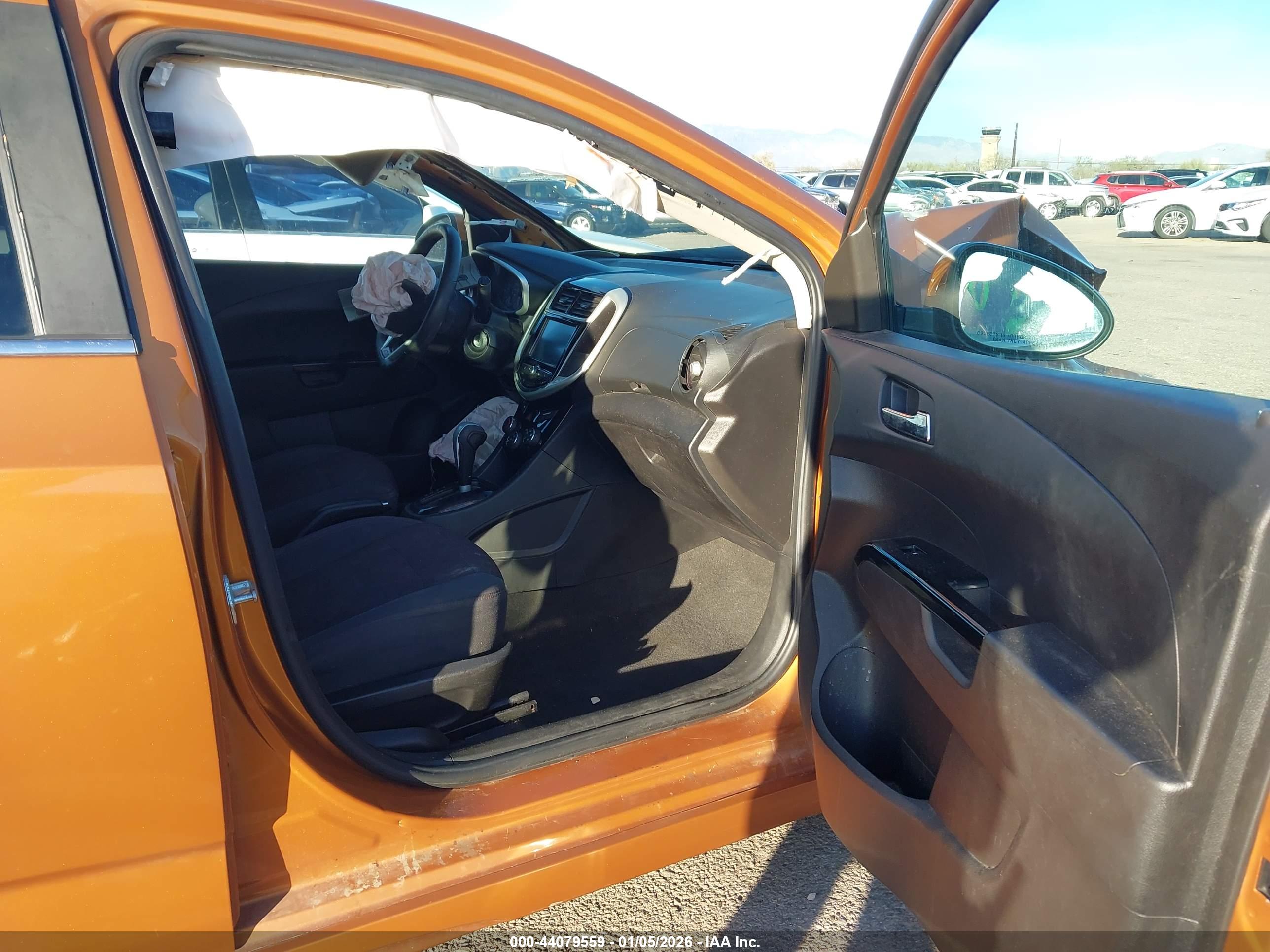 CHEVROLET SONIC image 5