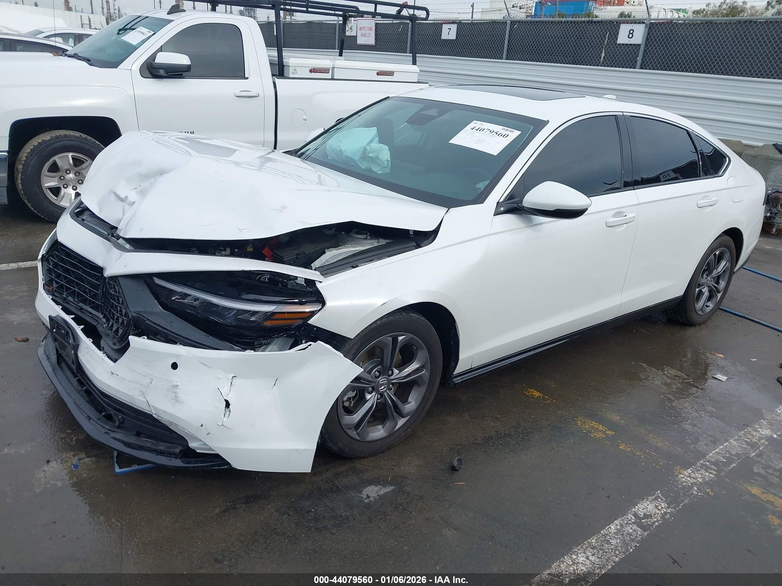 HONDA ACCORD image 2
