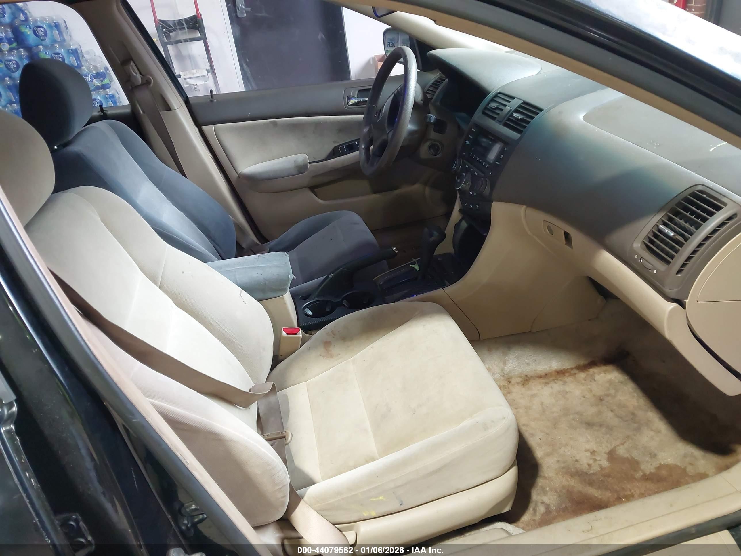 HONDA ACCORD image 5