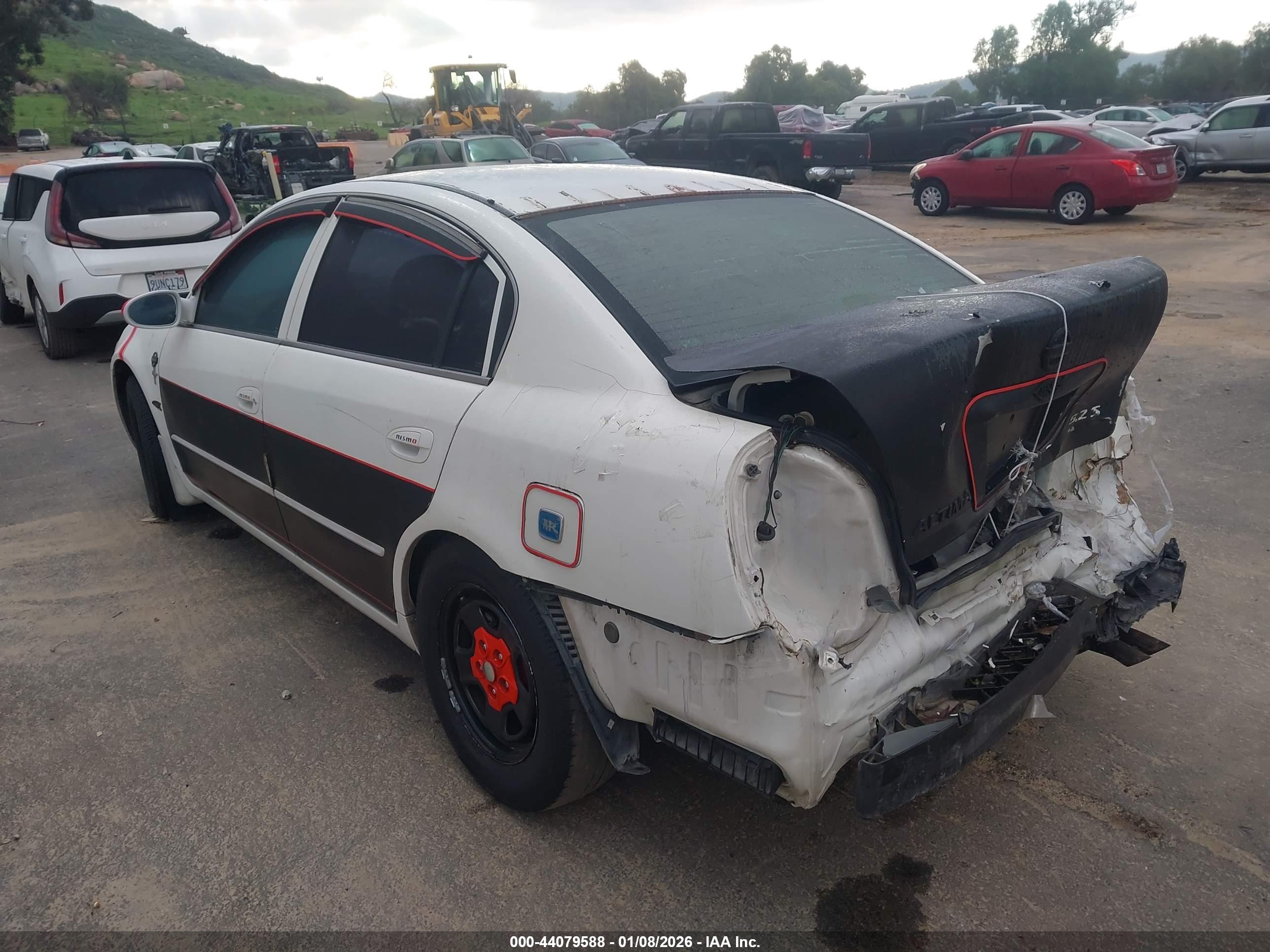 NISSAN ALTIMA image 3