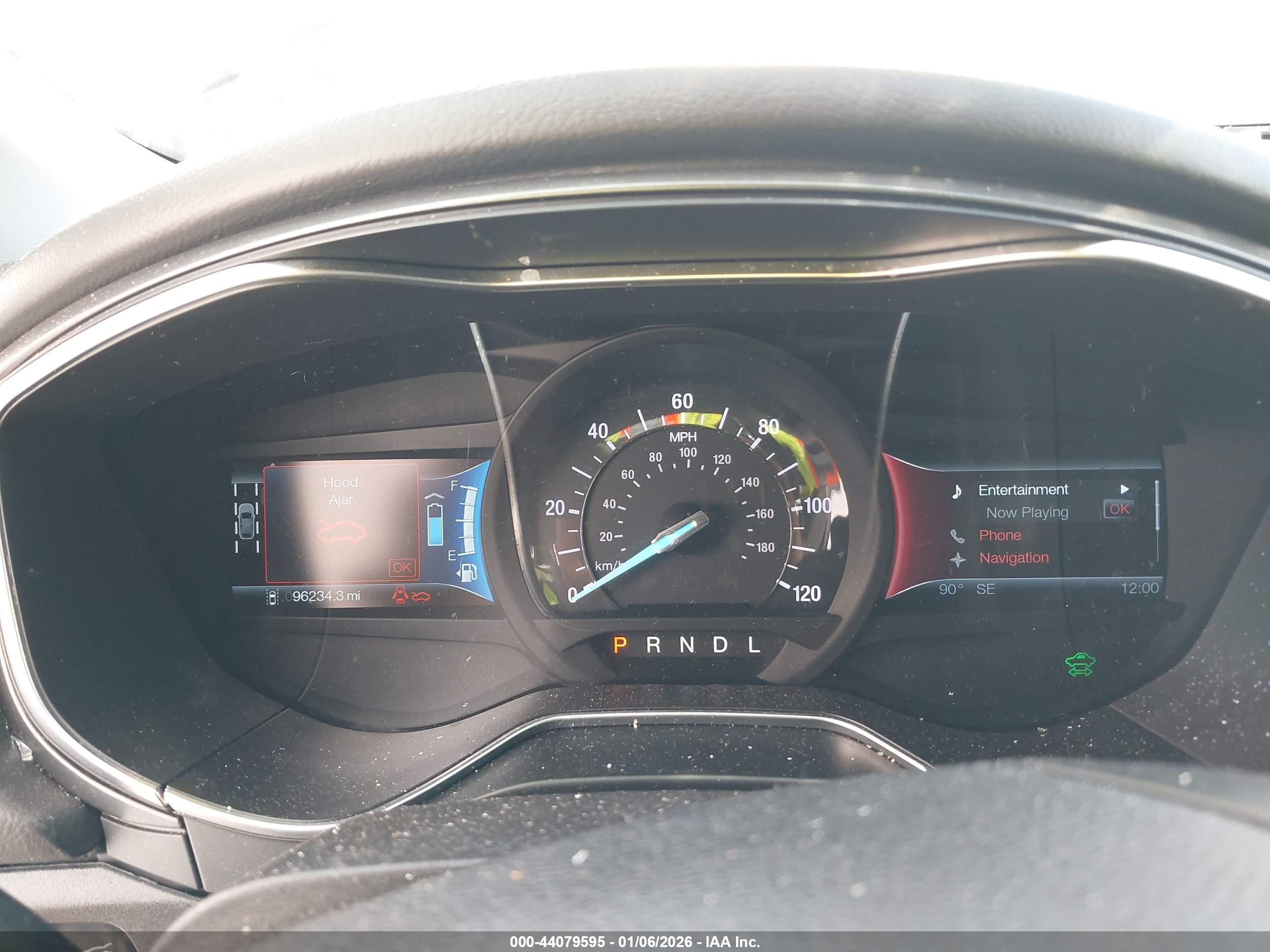 FORD FUSION image 7
