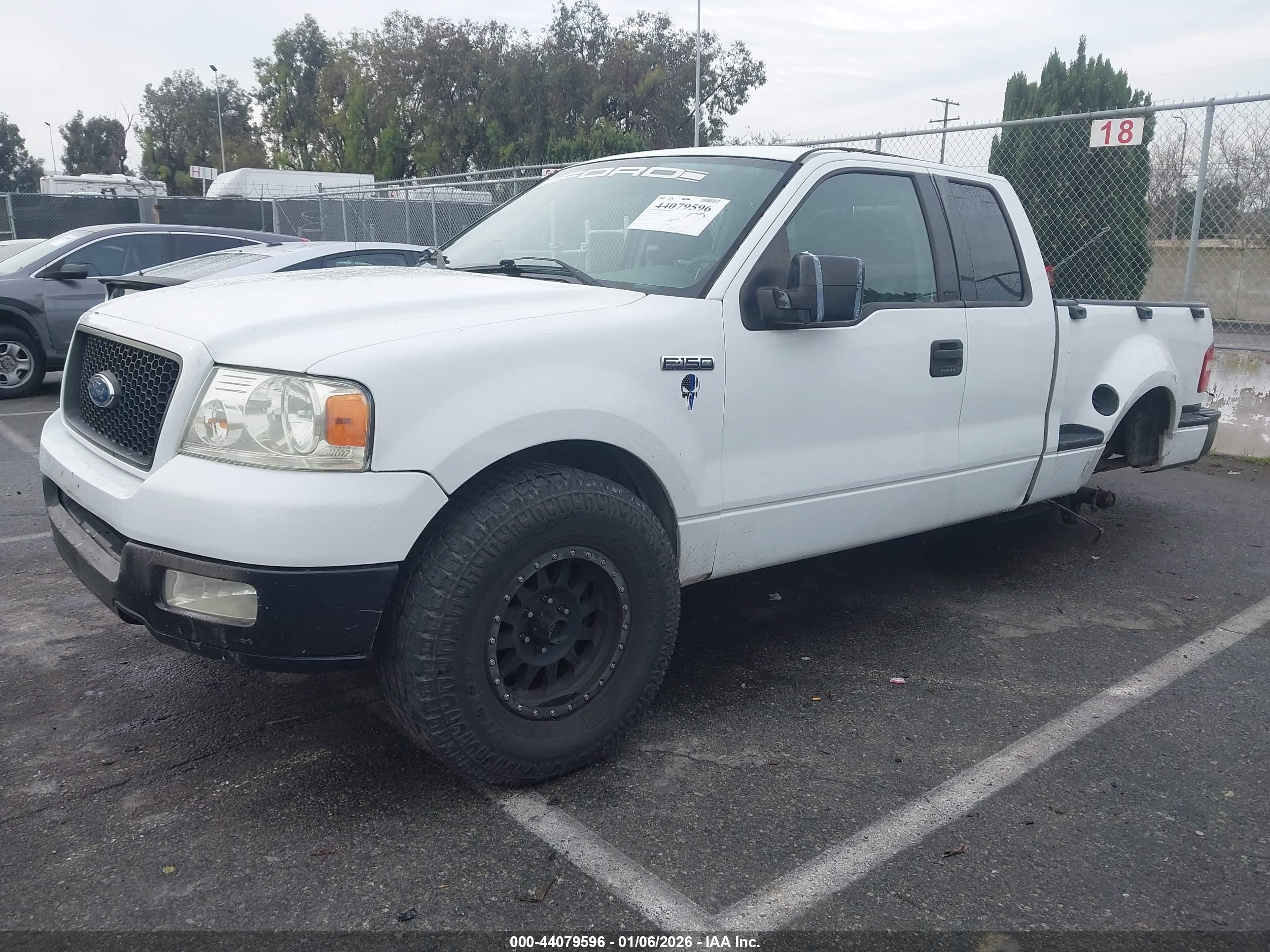 FORD F-150 image 2