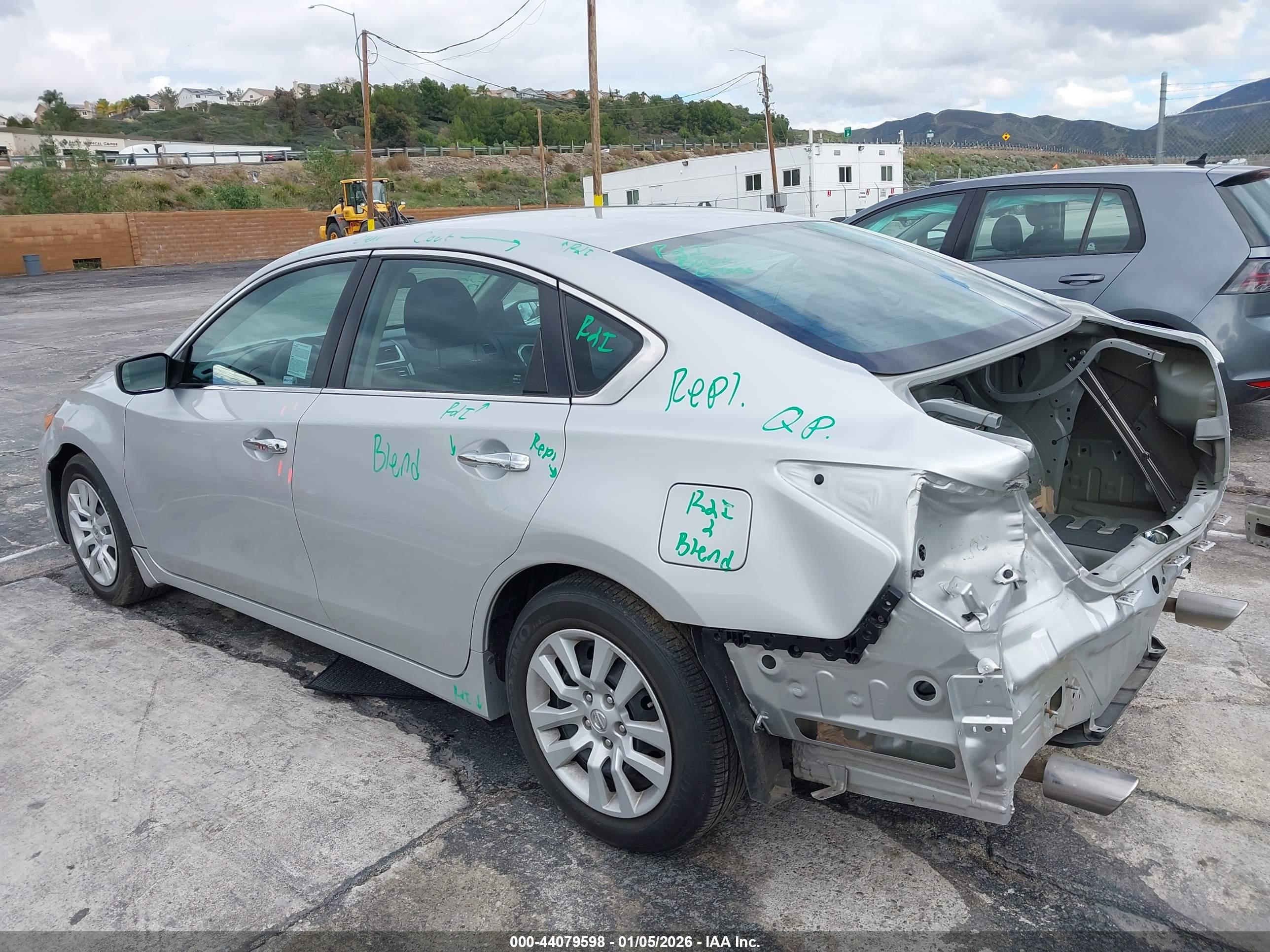 NISSAN ALTIMA image 3