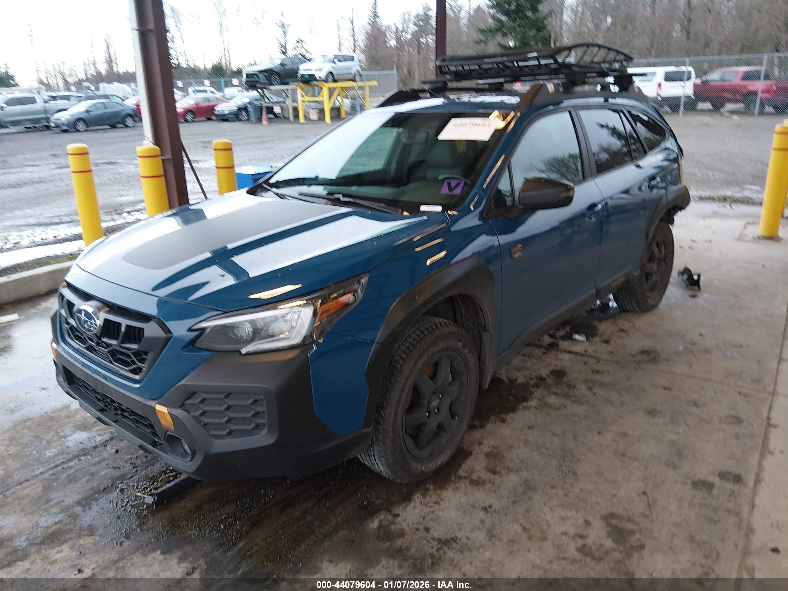 SUBARU OUTBACK image 2