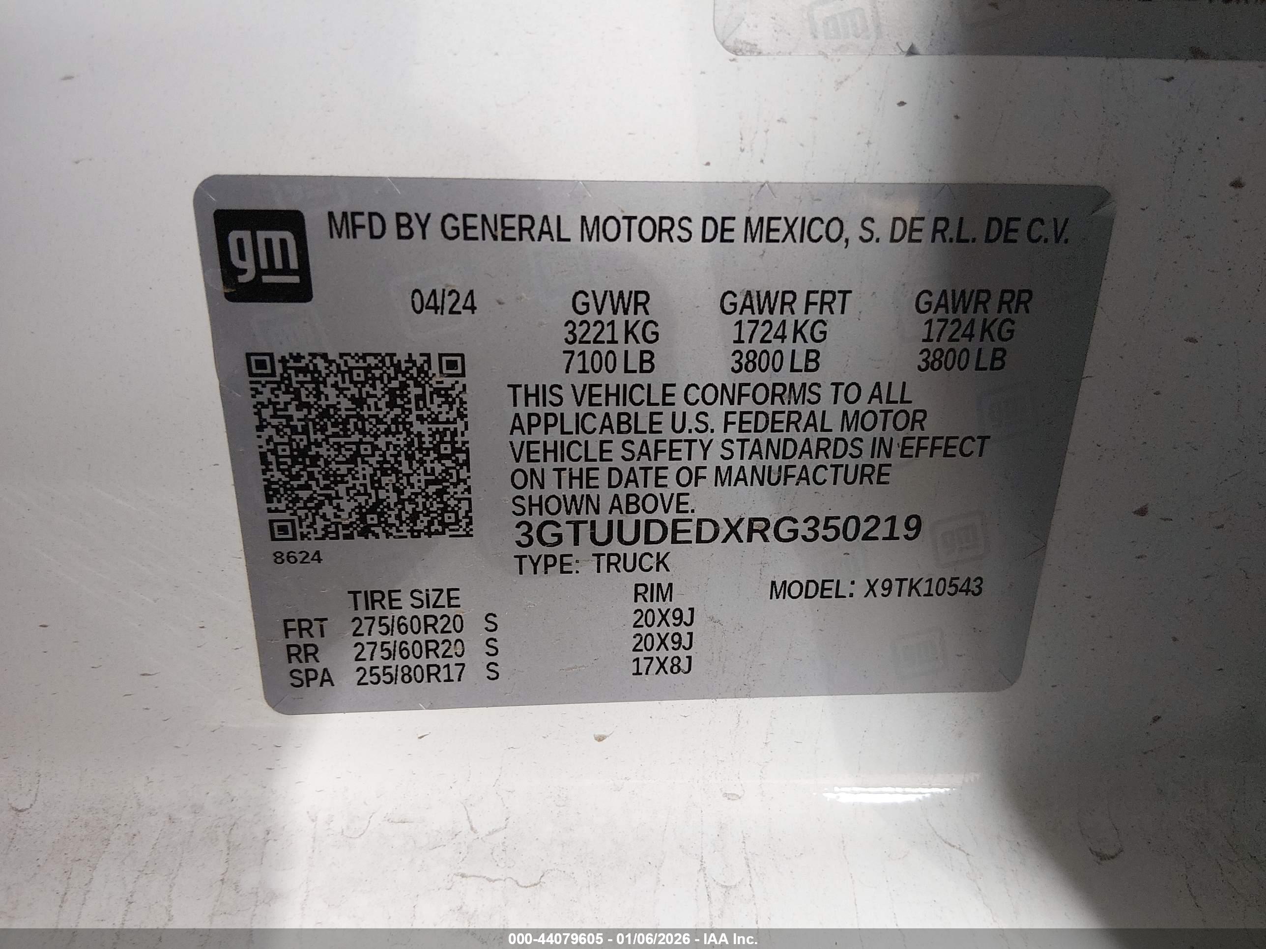 GMC SIERRA image 9