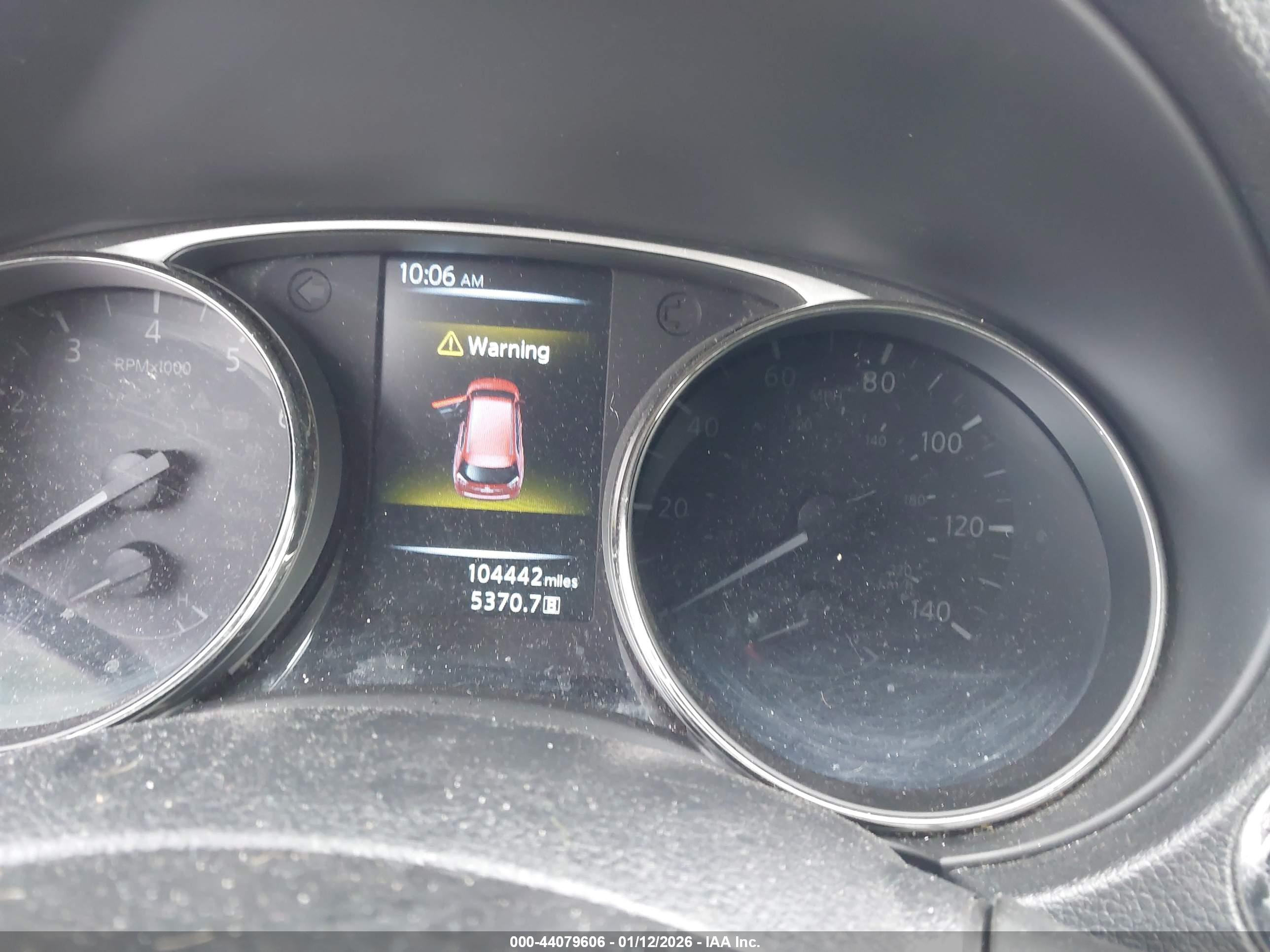 NISSAN ROGUE image 7