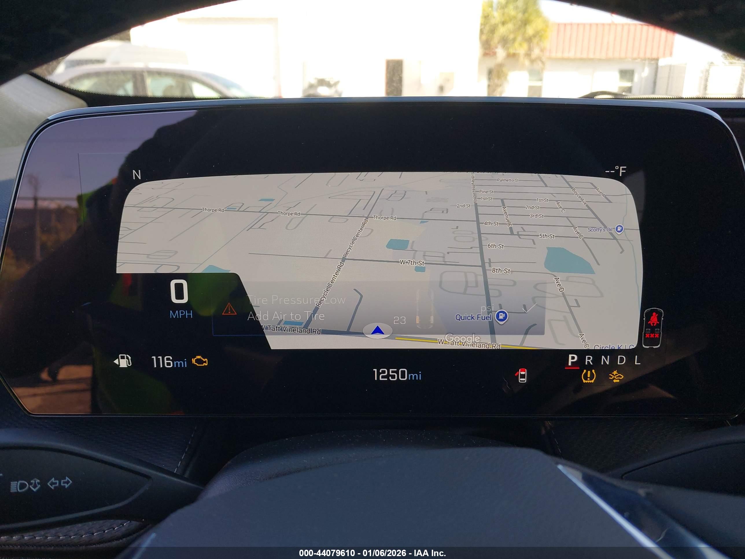 CHEVROLET EQUINOX image 7