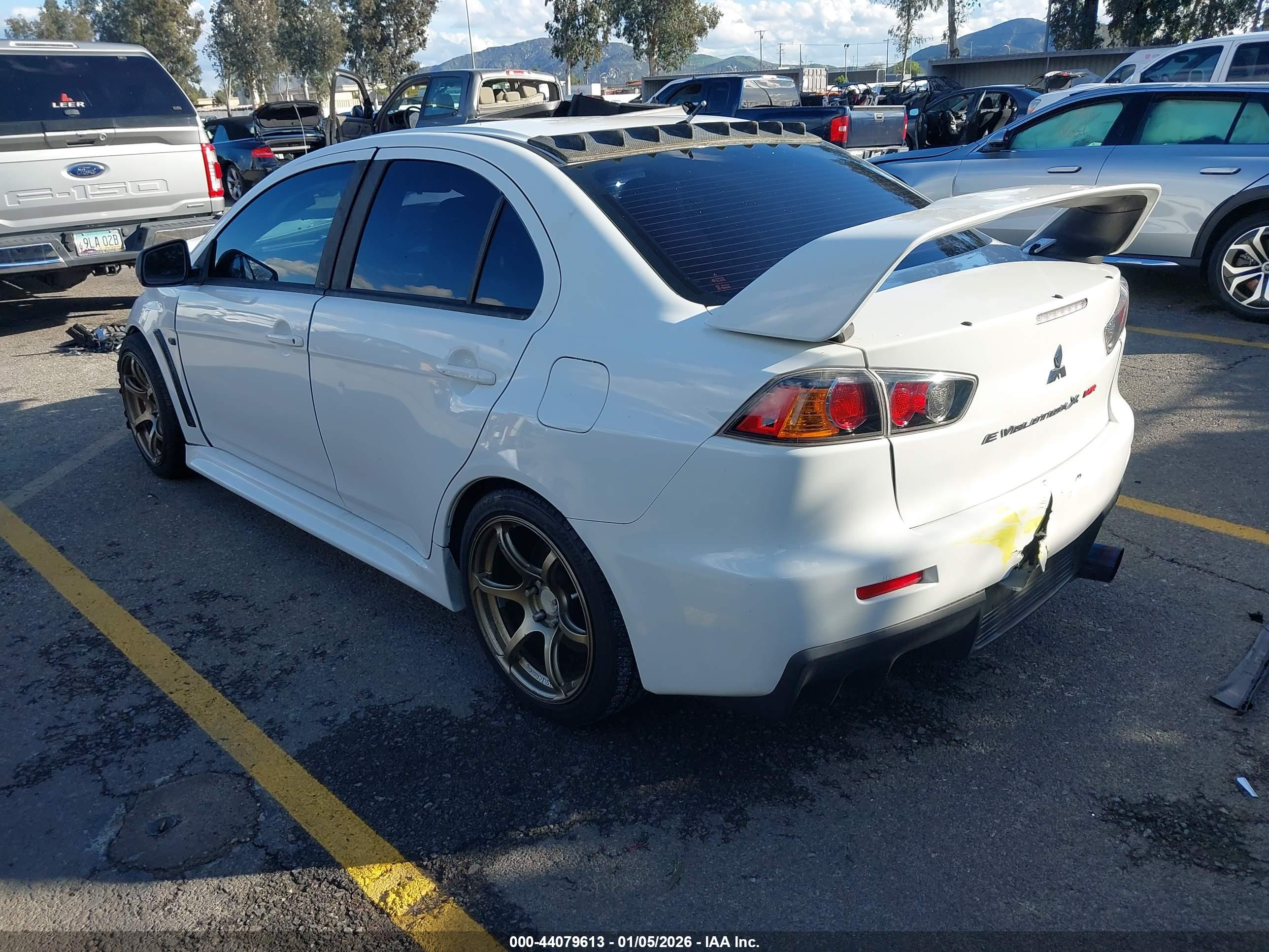 MITSUBISHI LANCER image 3