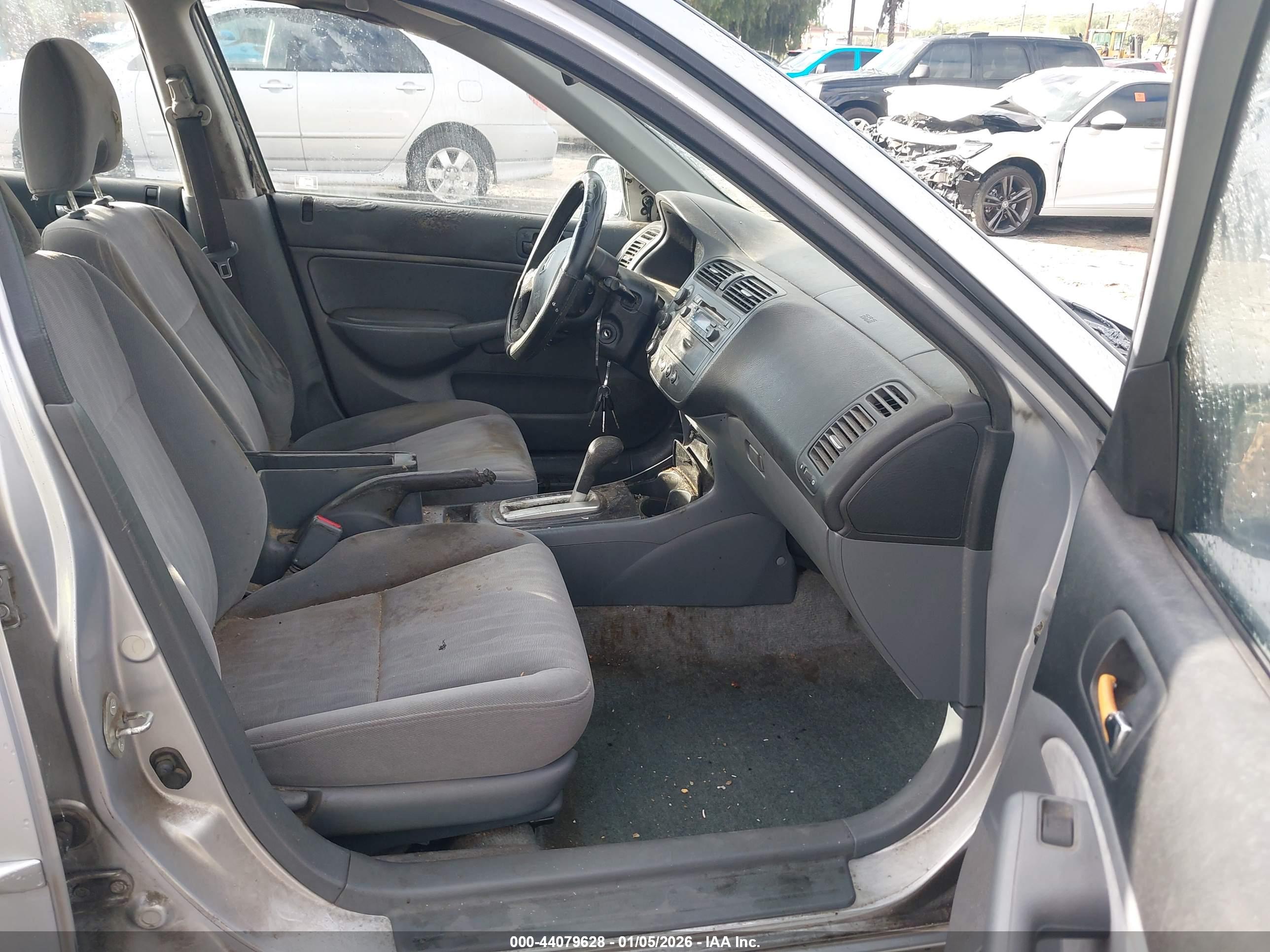 HONDA CIVIC image 5