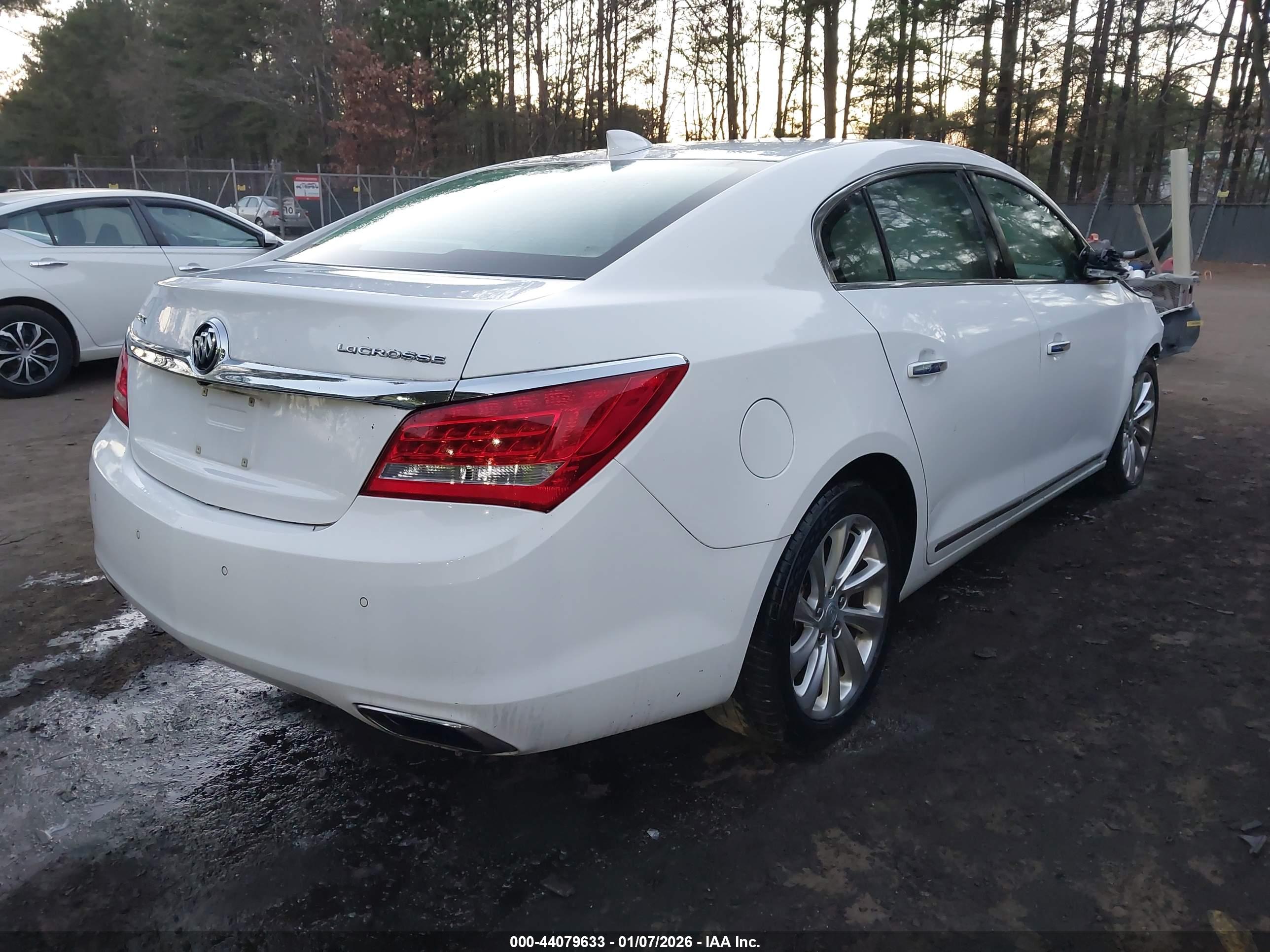 BUICK LACROSSE image 4