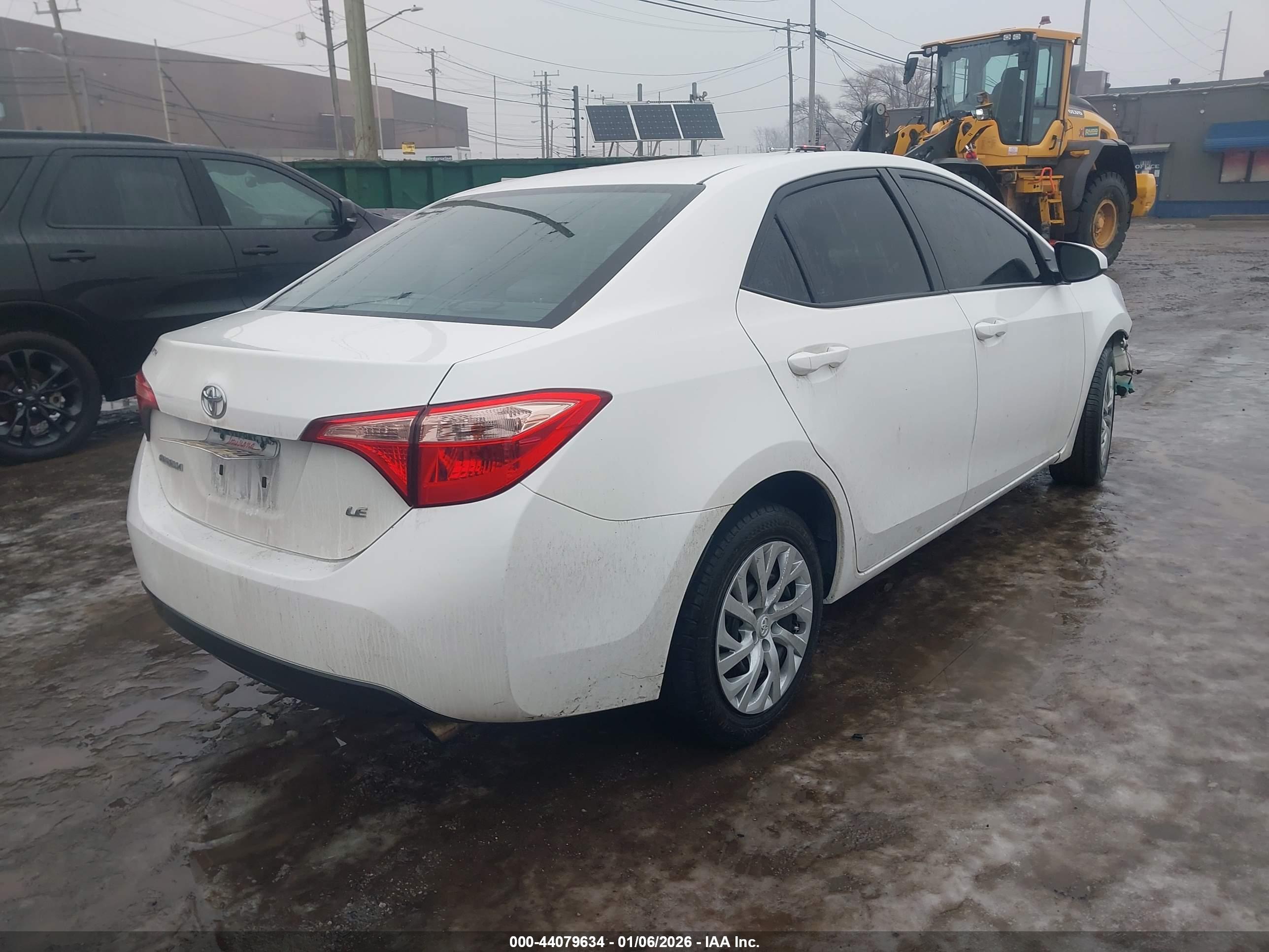 TOYOTA COROLLA image 4