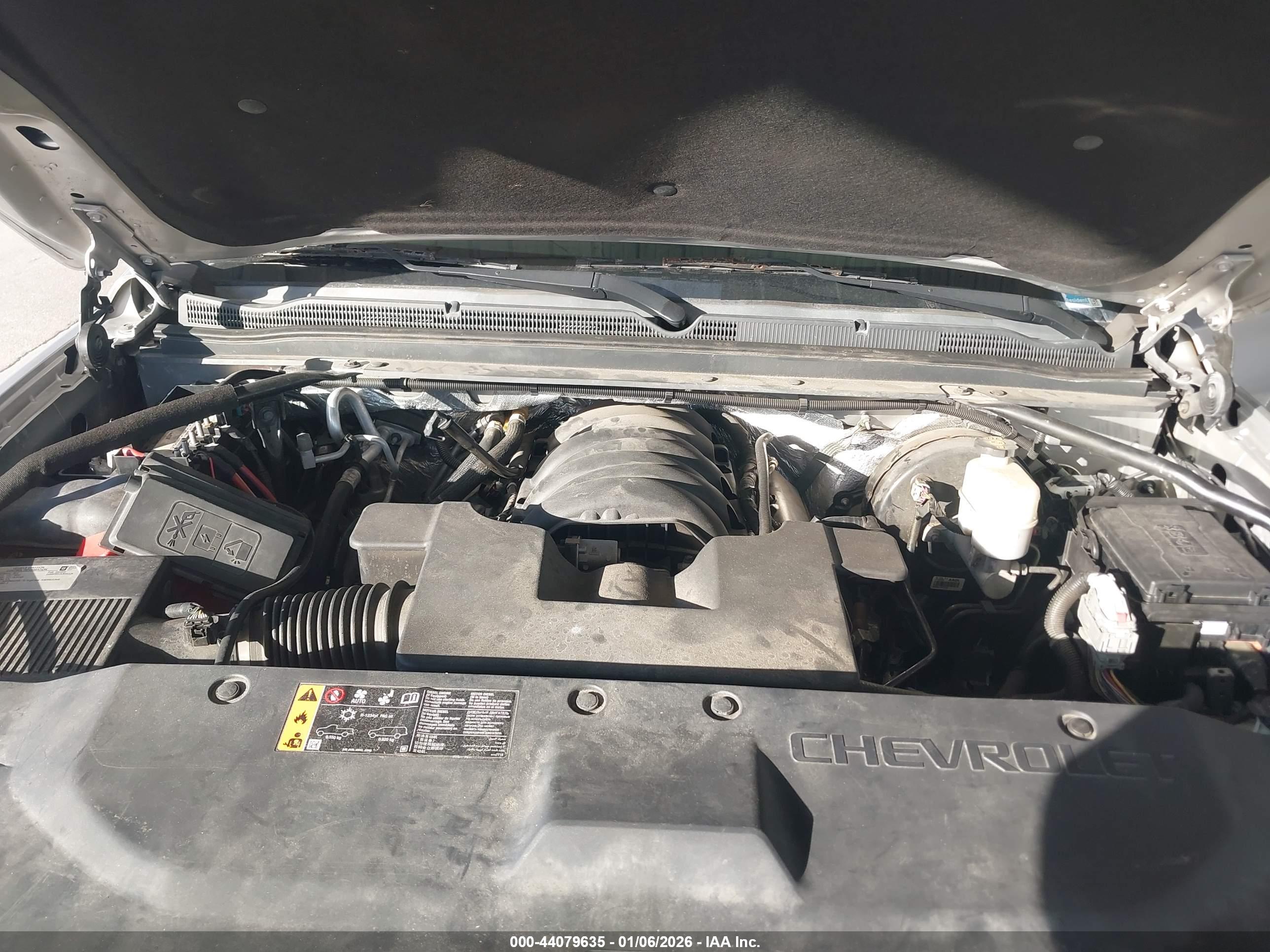 CHEVROLET TAHOE image 10